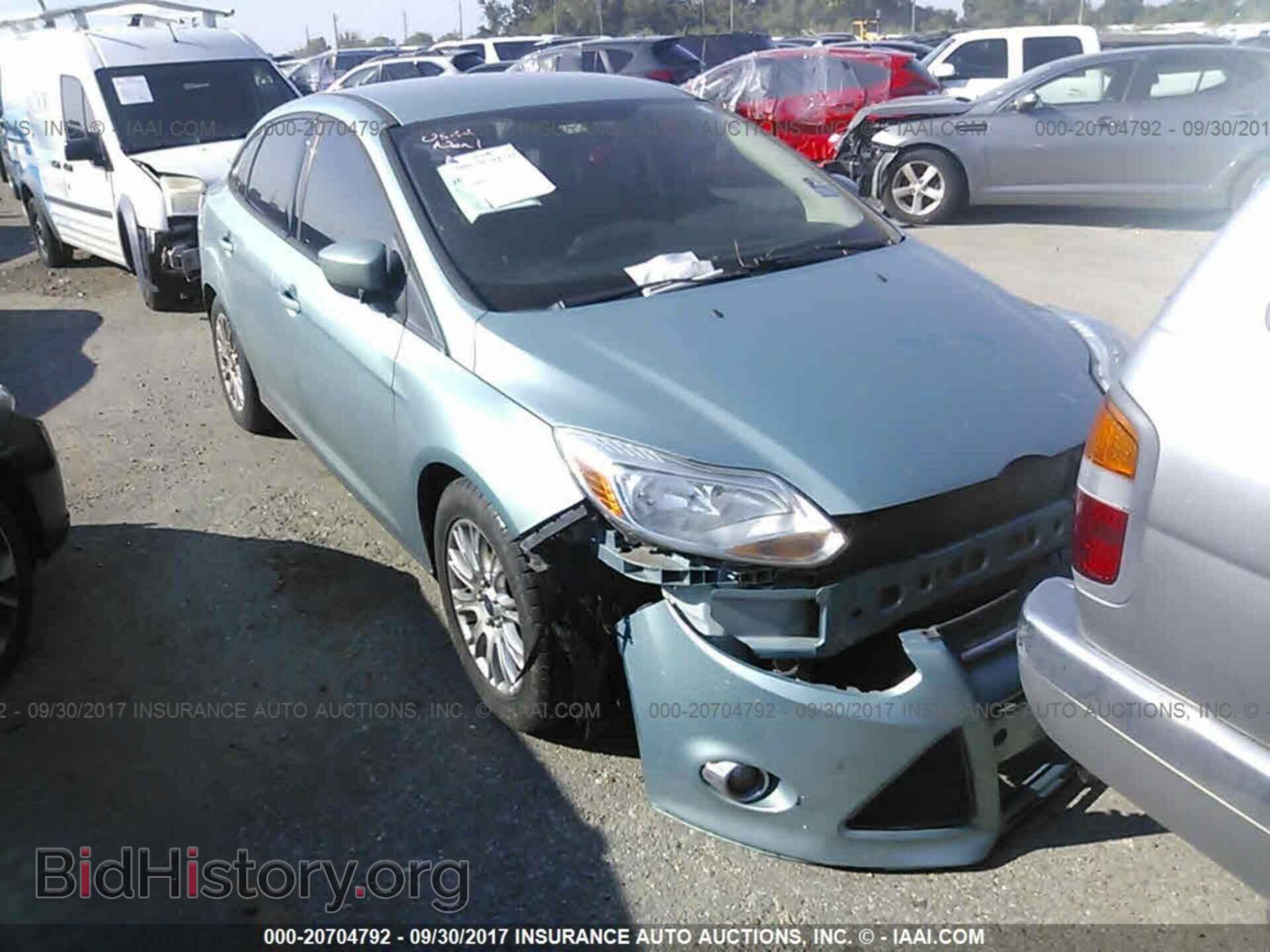 Photo 1FAHP3F2XCL332996 - Ford Focus 2012
