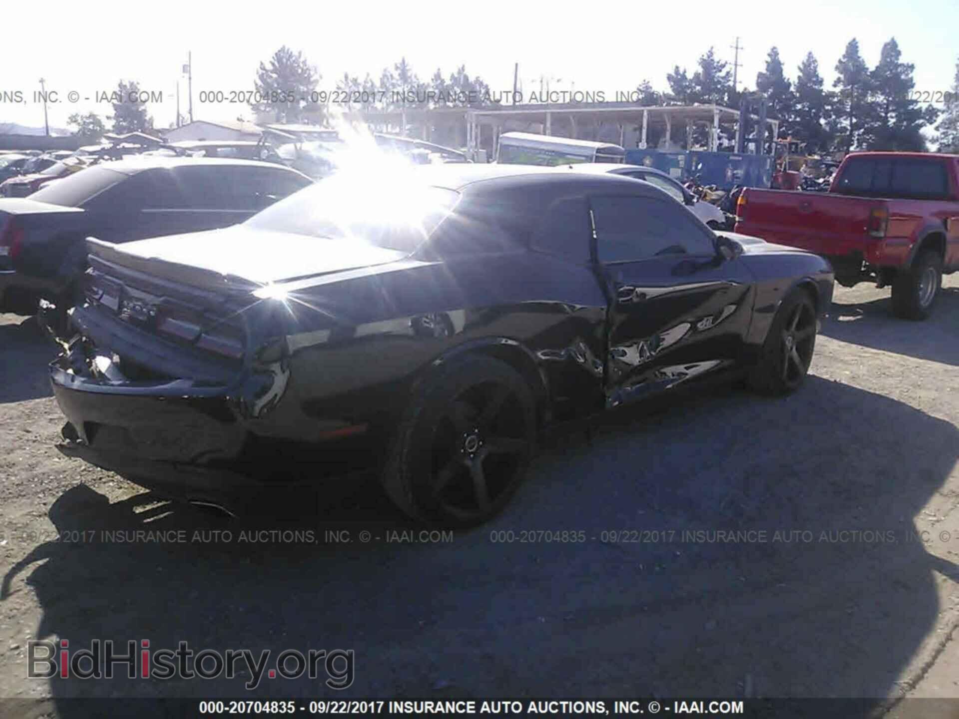 2015 Dodge Challenger - VIN: 2C3CDZAG4FH821418 - Фото 4