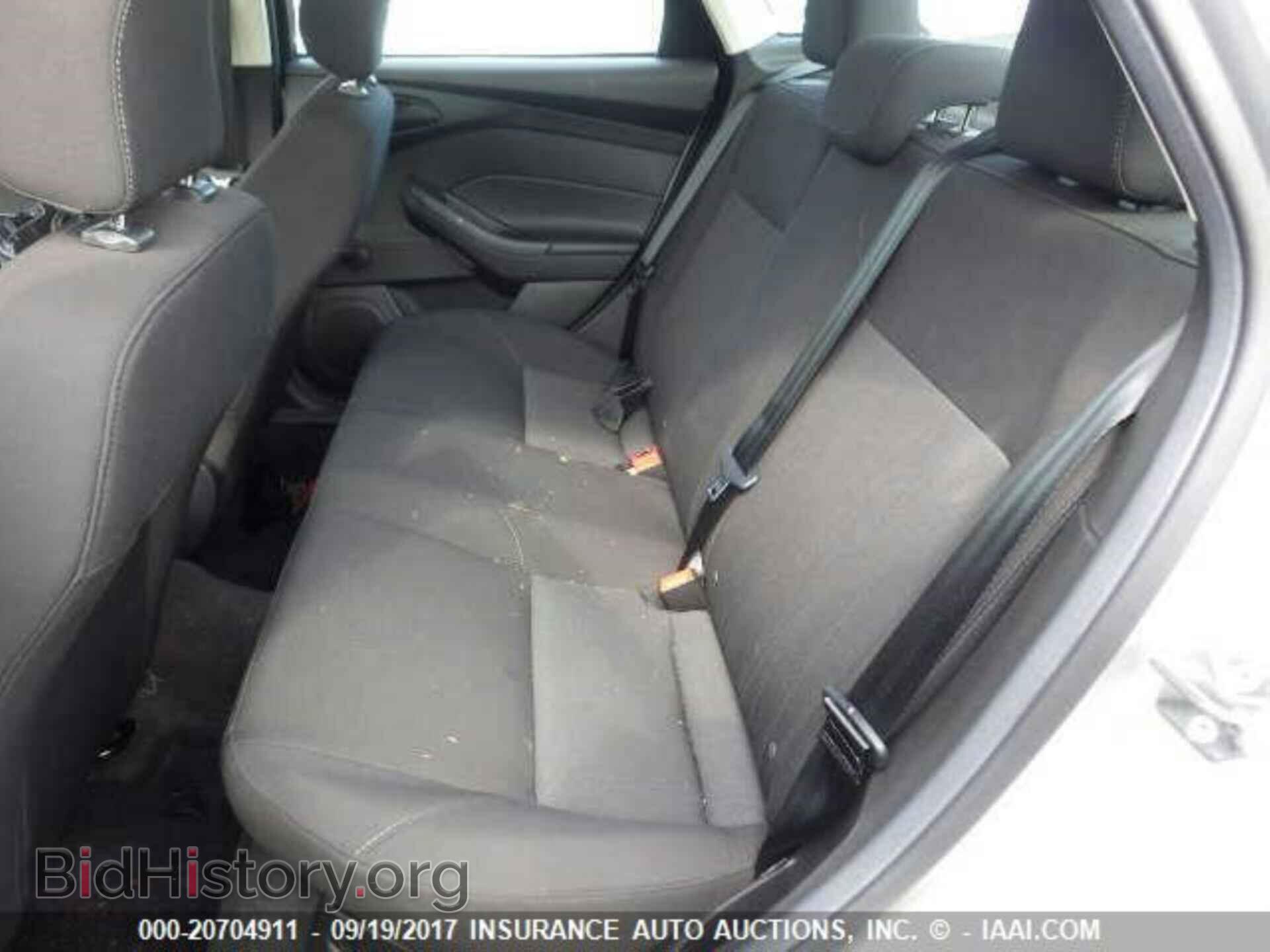 2017 Ford Focus - VIN: 1FADP3E27HL227839 - Photo 8