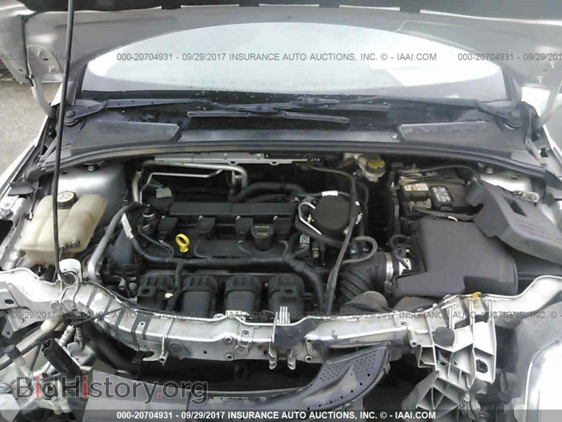 2012 Ford Focus - VIN: 1FAHP3E25CL303598 - Photo 10