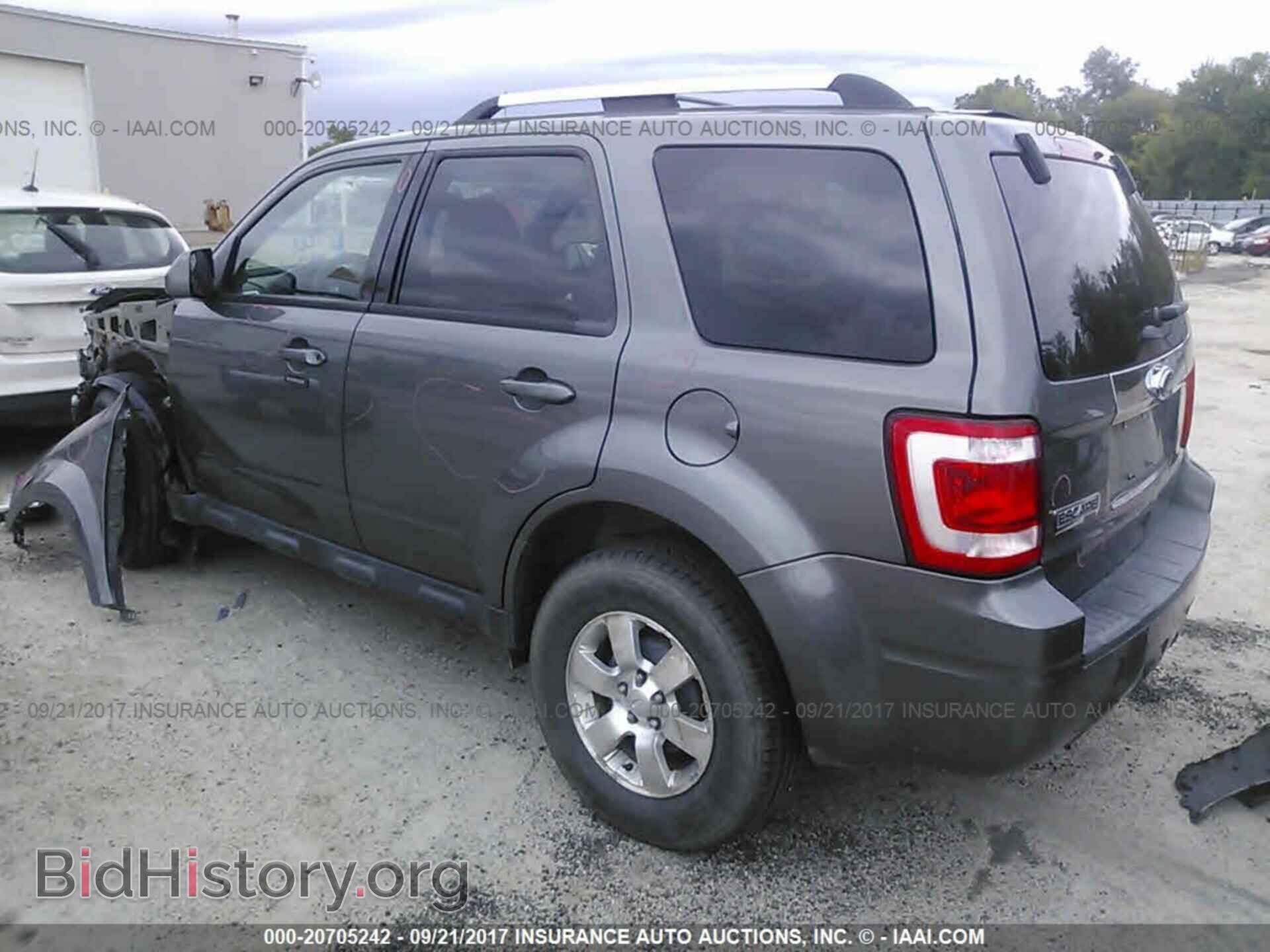 2011 Ford Escape - VIN: 1FMCU9E70BKB67232 - Фото 3
