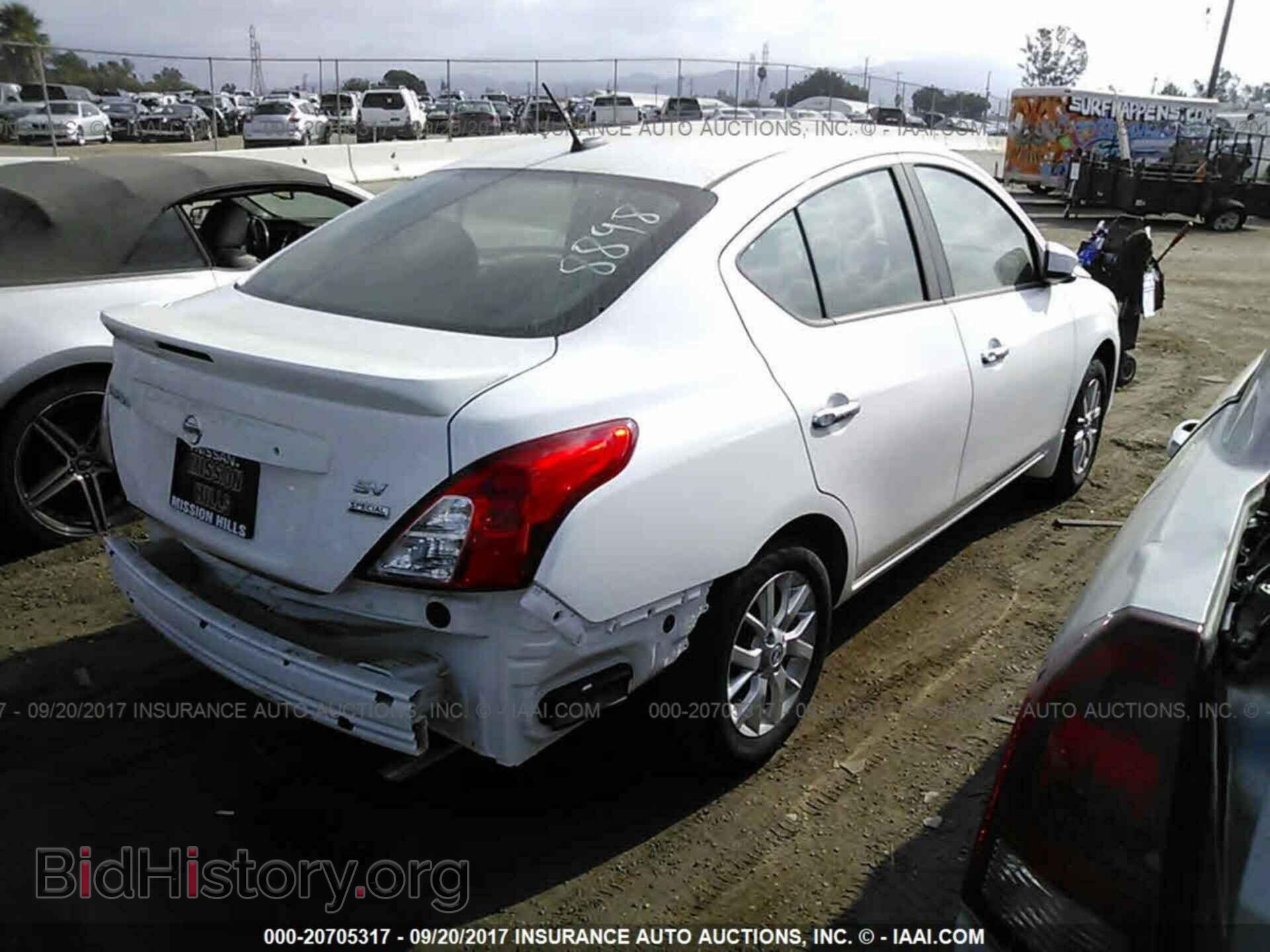 2017 Nissan Versa - VIN: 3N1CN7AP1HL850899 - Фото 4