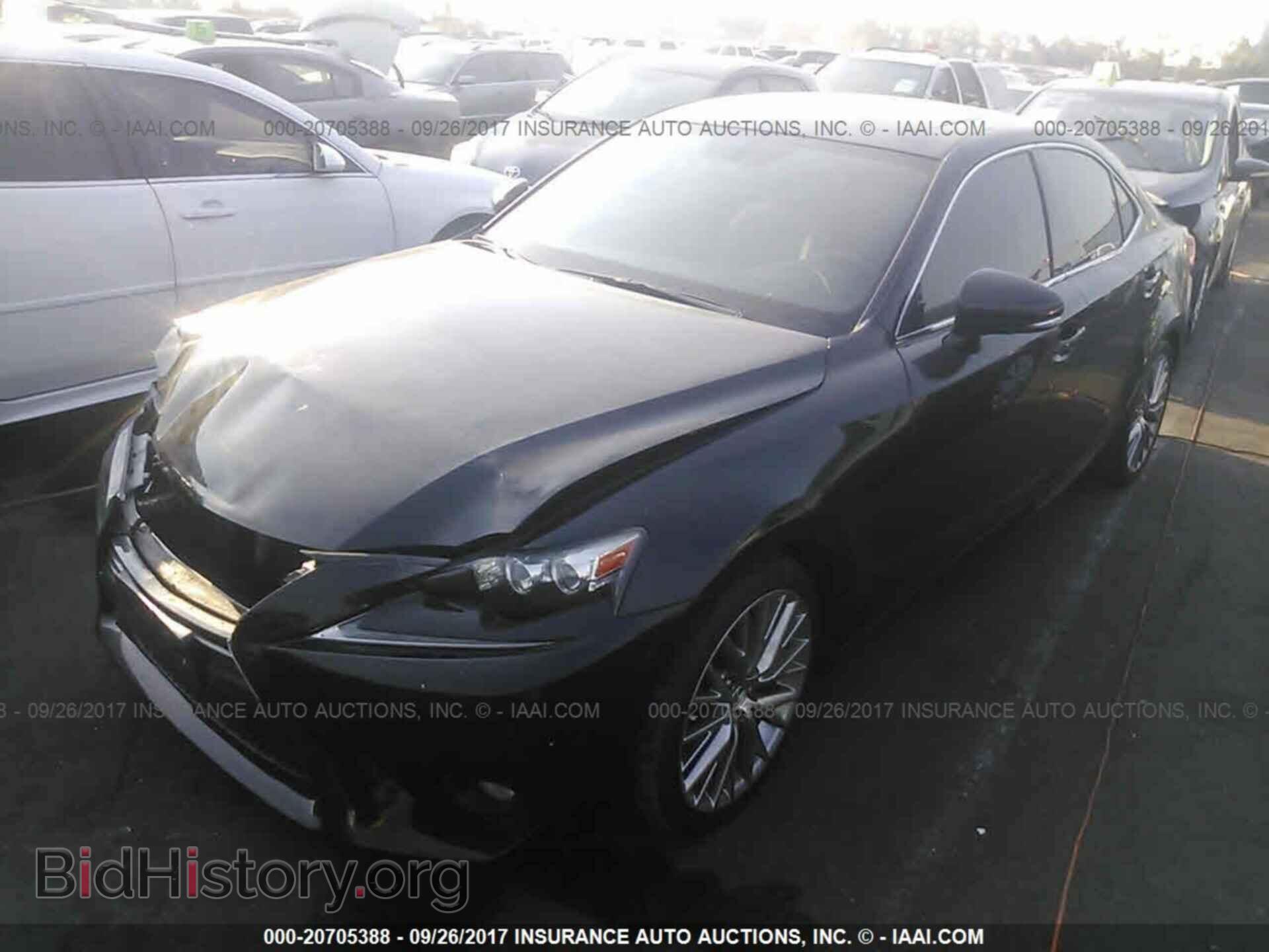 2014 Lexus Is - VIN: JTHBF1D27E5001146 - Photo 2