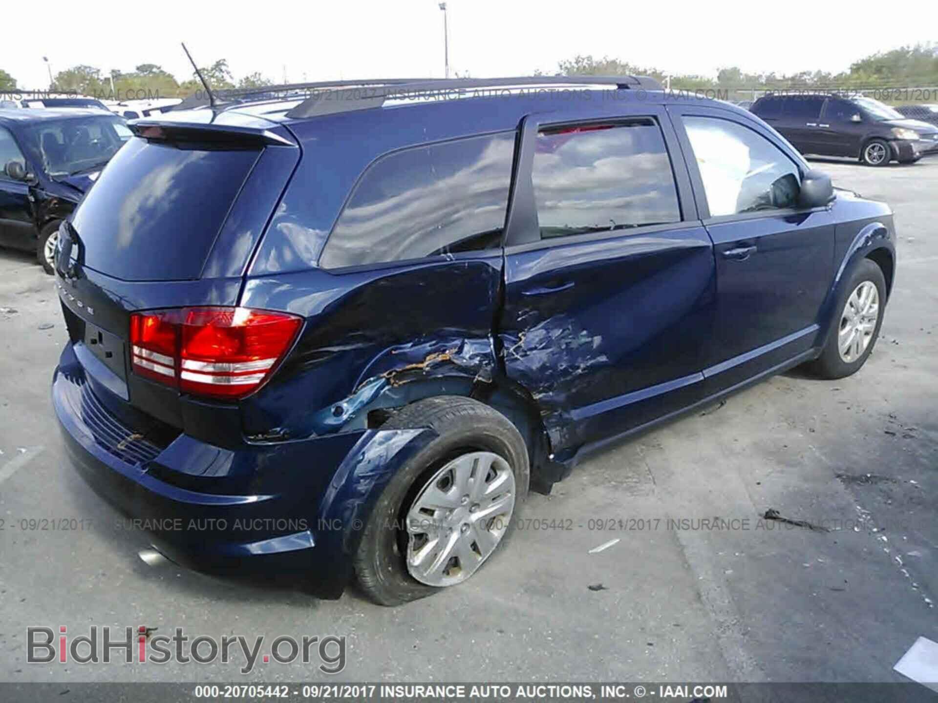 2017 Dodge Journey - VIN: 3C4PDCAB0HT516023 - Фото 4
