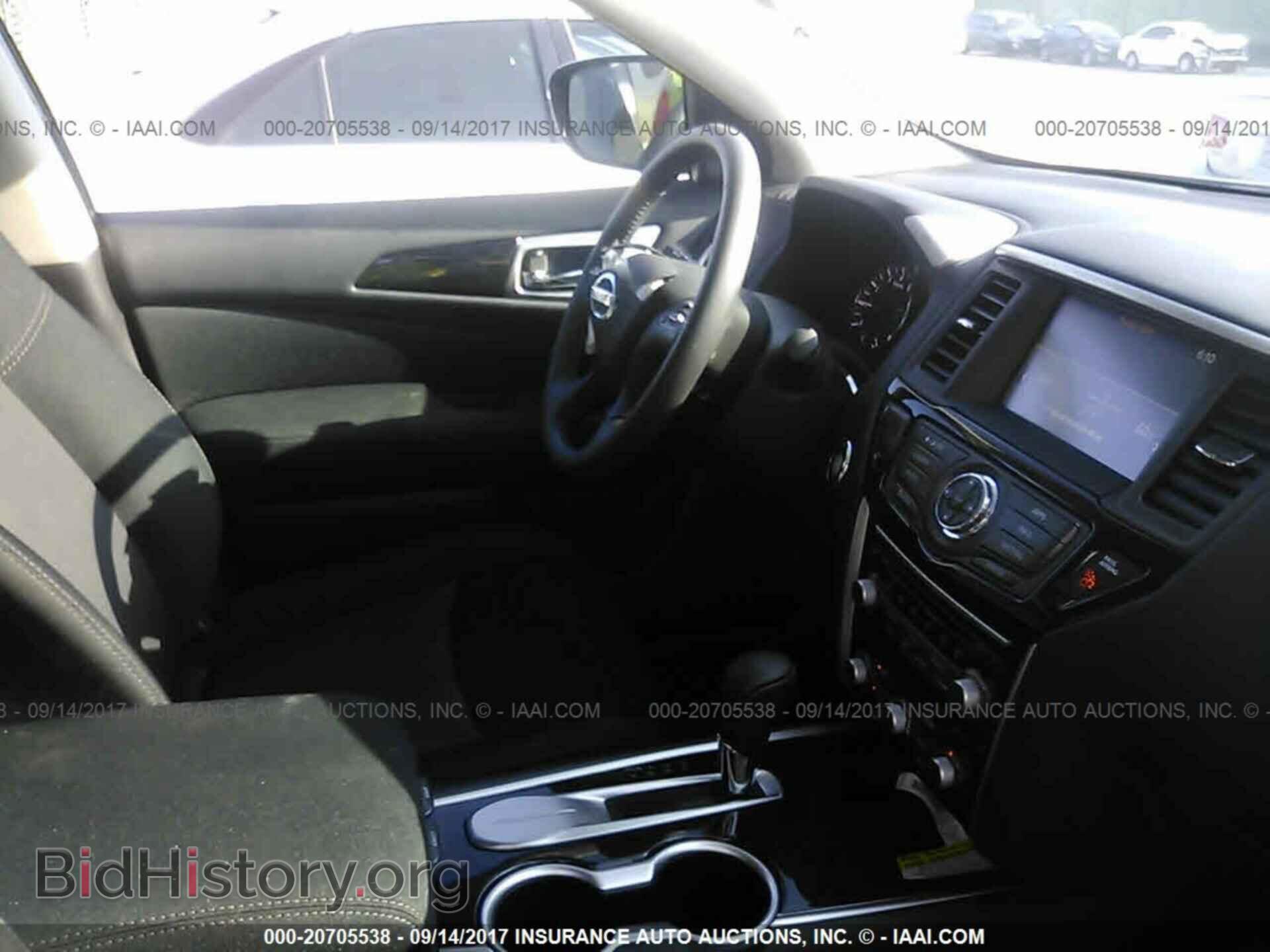 2017 Nissan Pathfinder - VIN: 5N1DR2MN8HC672080 - Фото 5