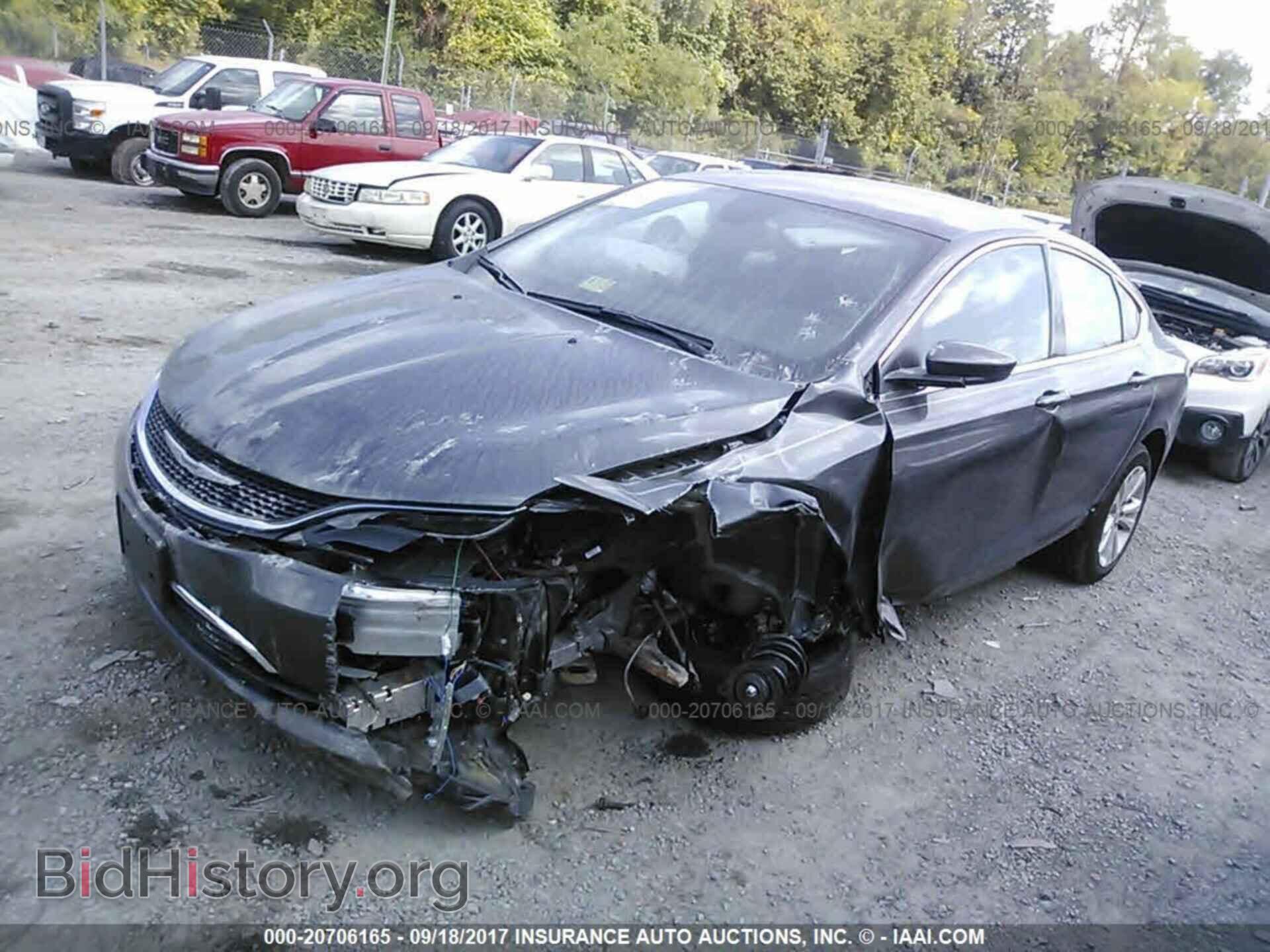 2016 Chrysler 200 - VIN: 1C3CCCAGXGN189484 - Фото 2