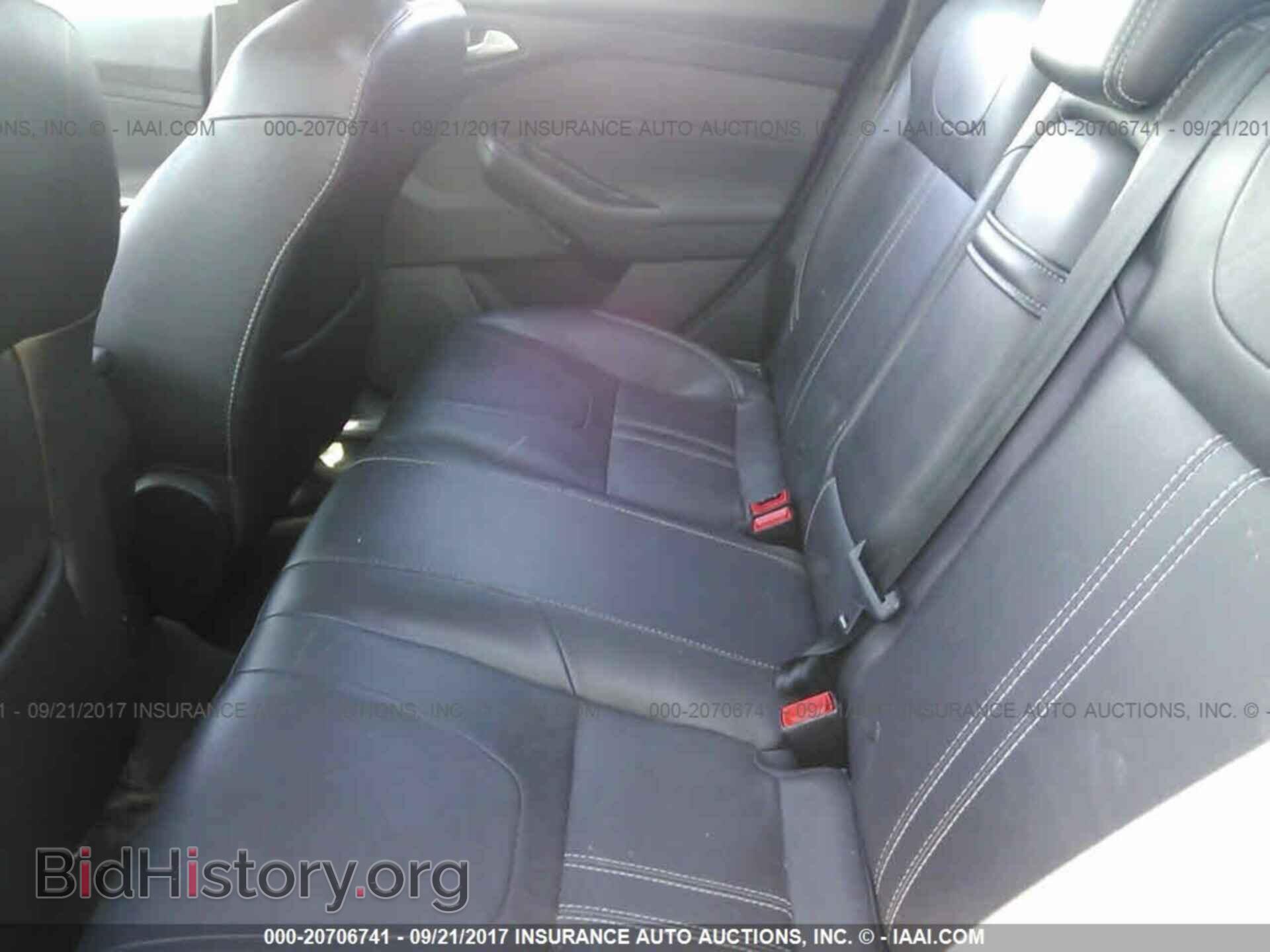 2012 Ford Focus - VIN: 1FAHP3J29CL433373 - Photo 8