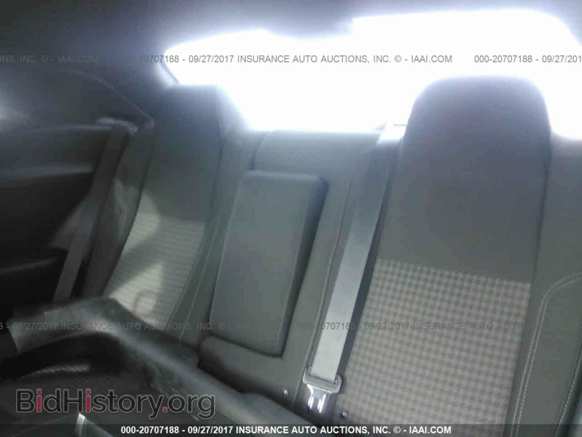 2015 Dodge Challenger - VIN: 2C3CDZAG3FH839845 - Photo 8