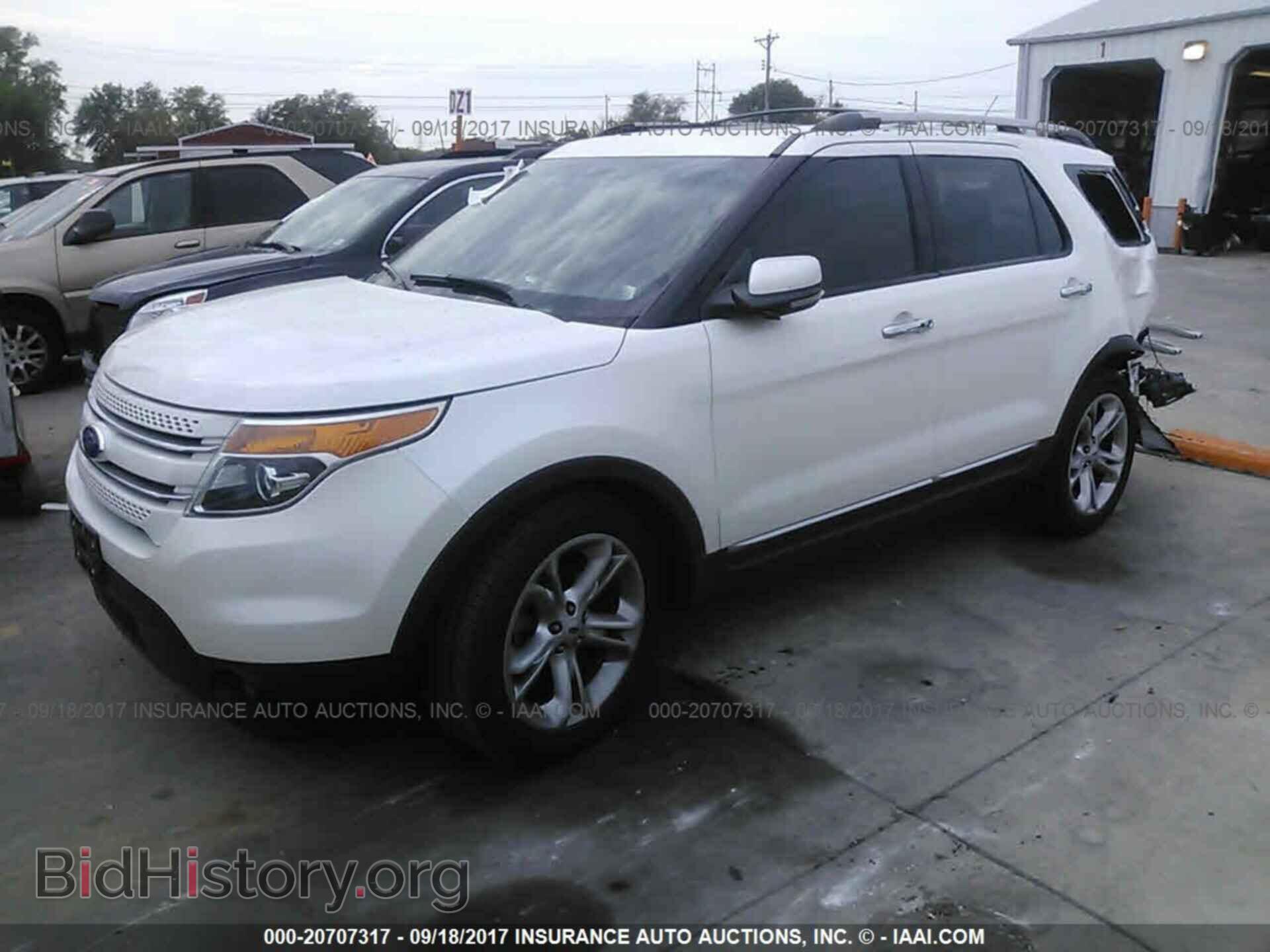 2012 Ford Explorer - VIN: 1FMHK7F80CGA55607 - Фото 2