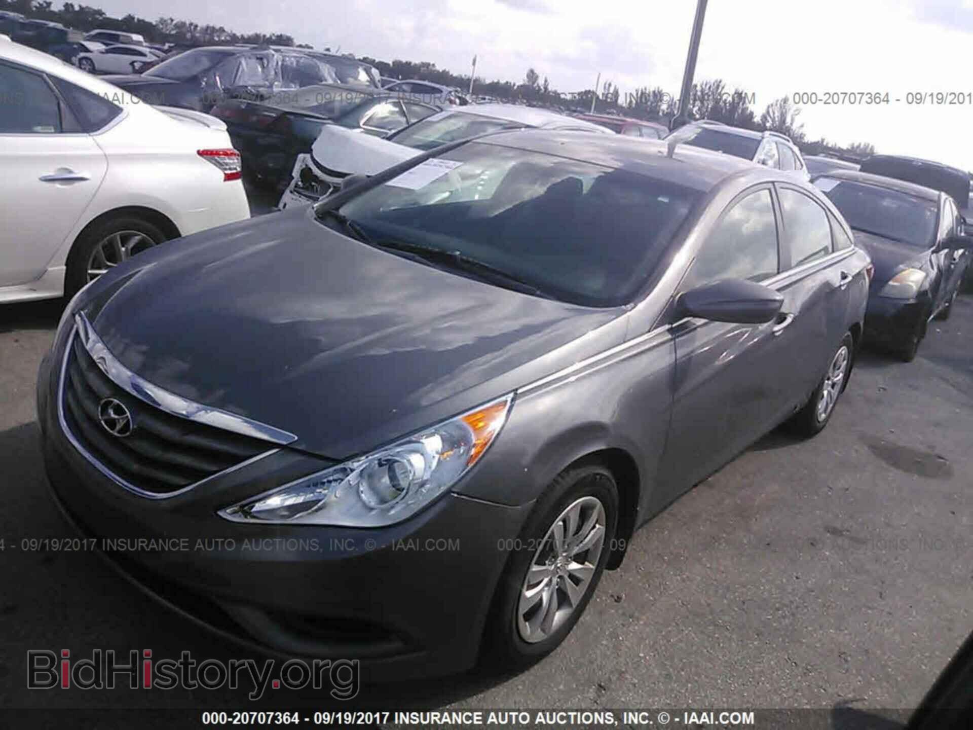 2012 Hyundai Sonata - VIN: 5NPEB4AC5CH358668 - Photo 2
