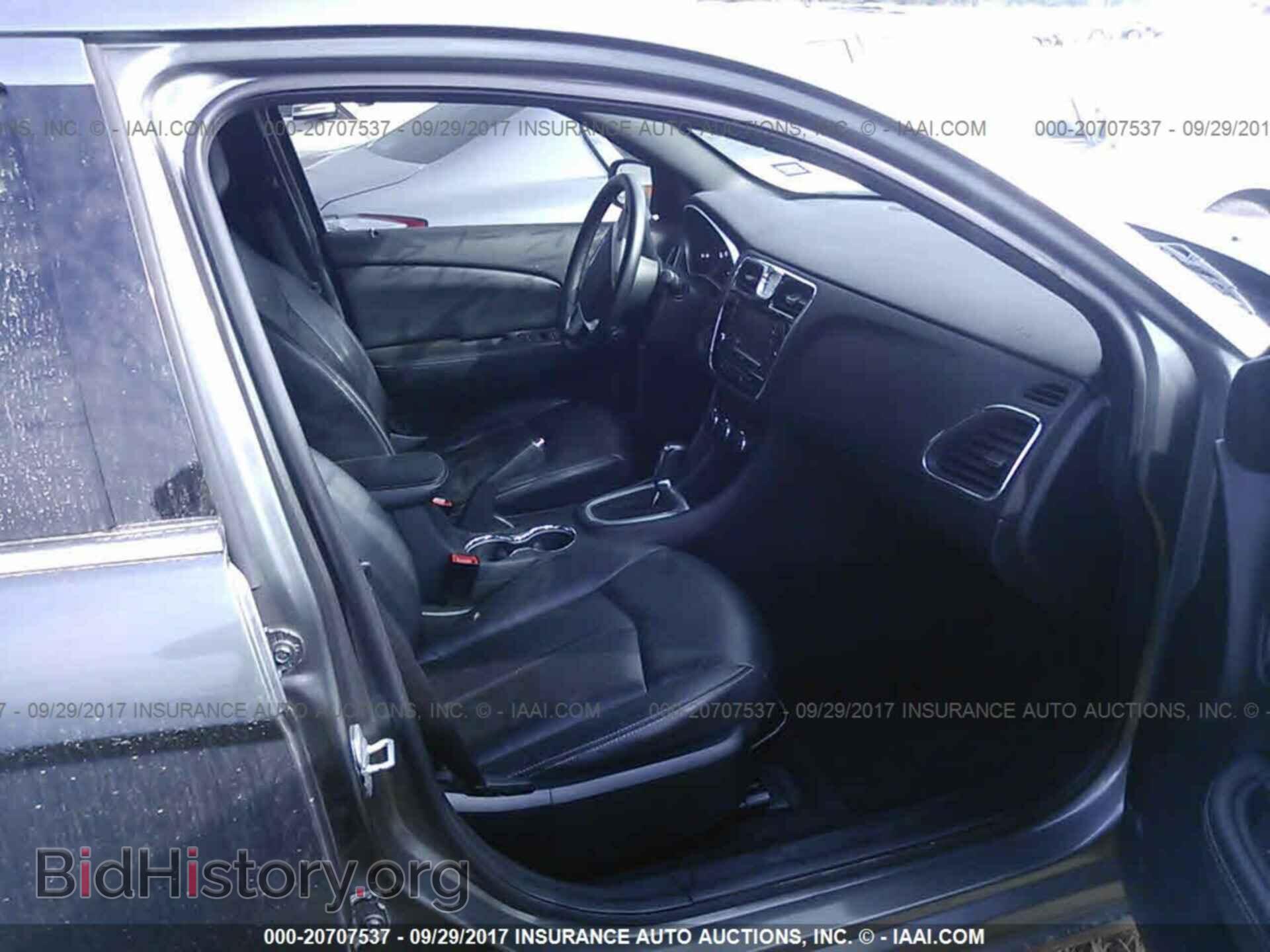 2012 Chrysler 200 - VIN: 1C3CCBCB4CN188126 - Фото 5