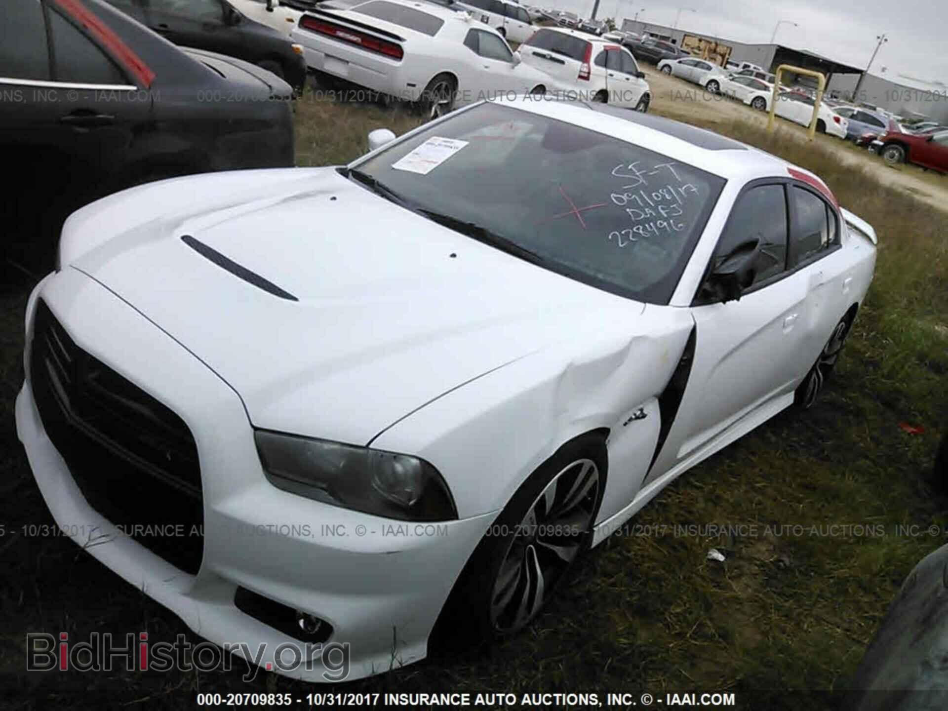 2012 Dodge Charger - VIN: 2C3CDXEJ9CH228496 - Фото 2