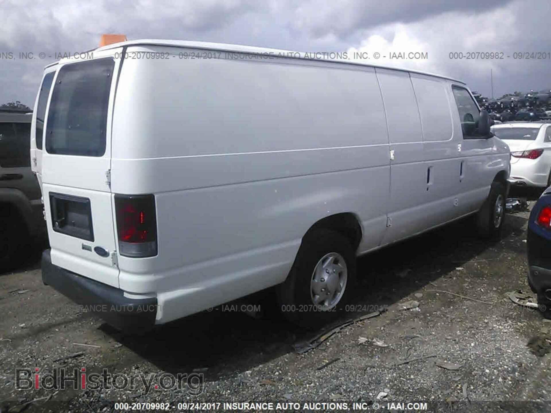 2013 Ford Econoline - VIN: 1FTNS2EW8DDA73530 - Photo 4