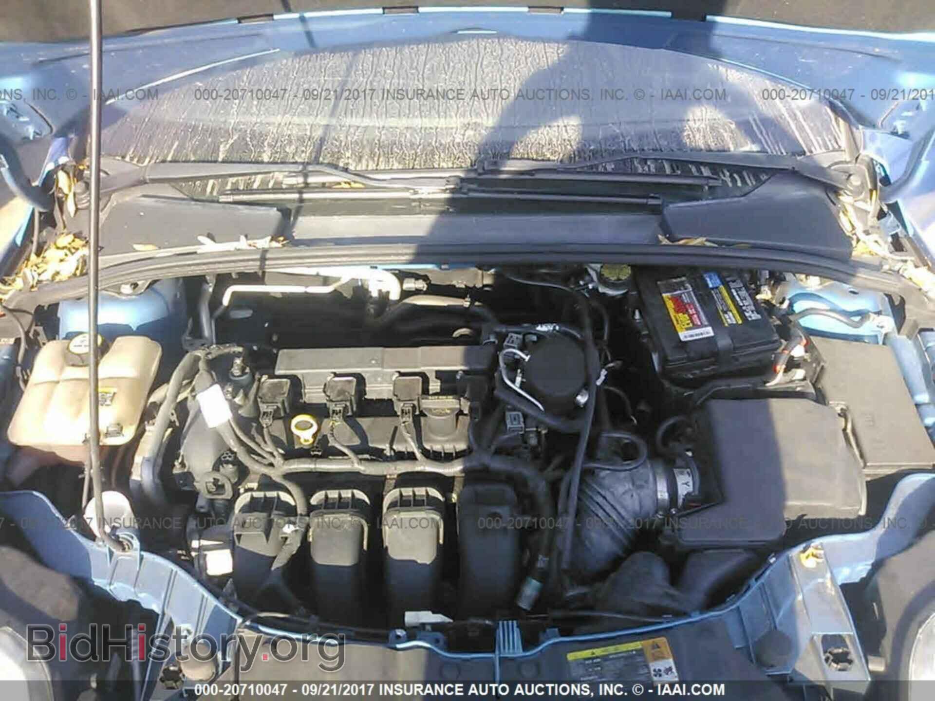 2012 Ford Focus - VIN: 1FAHP3F2XCL224927 - Photo 10