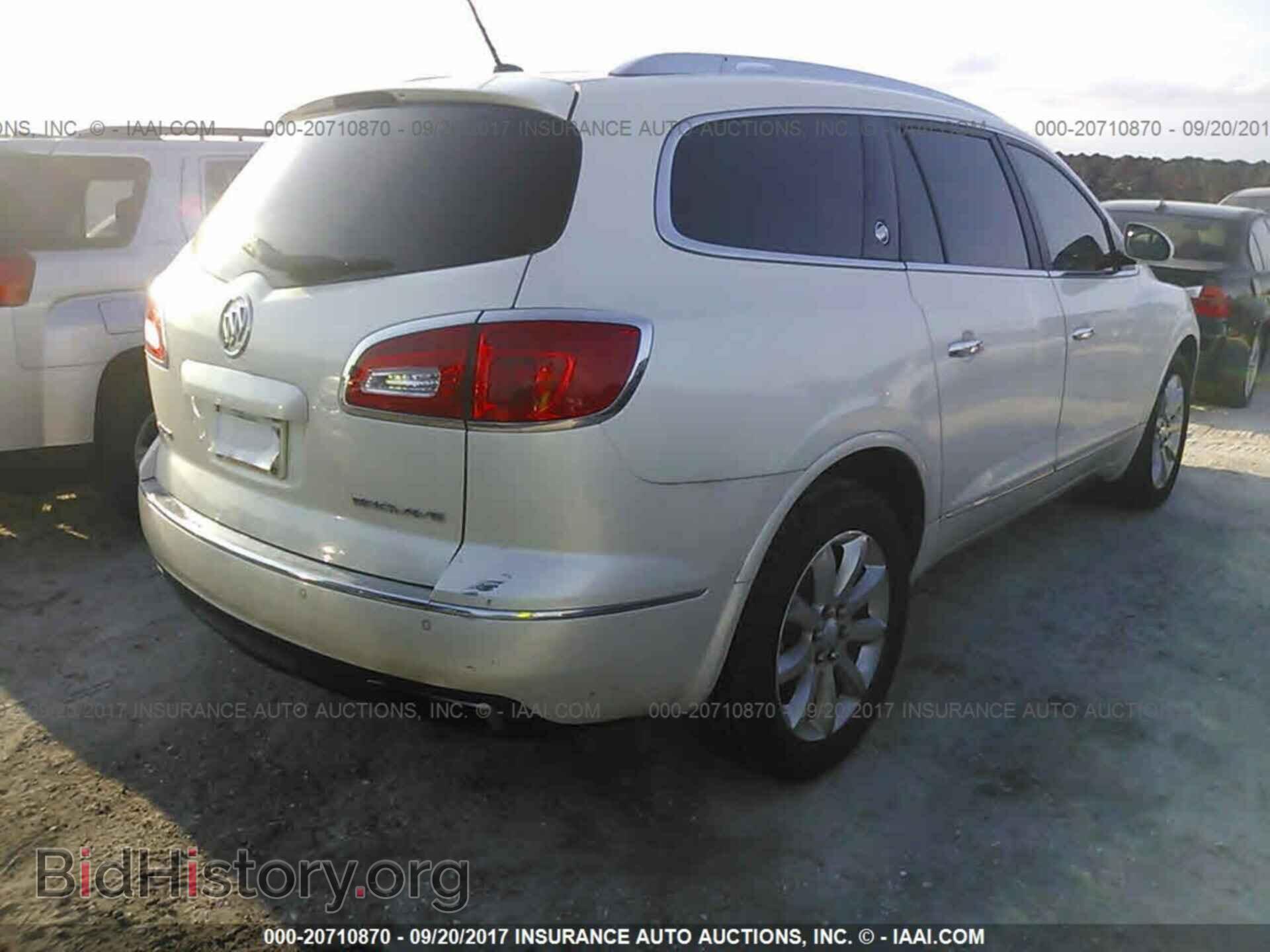 2013 Buick Enclave - VIN: 5GAKRDKD8DJ150879 - Photo 4