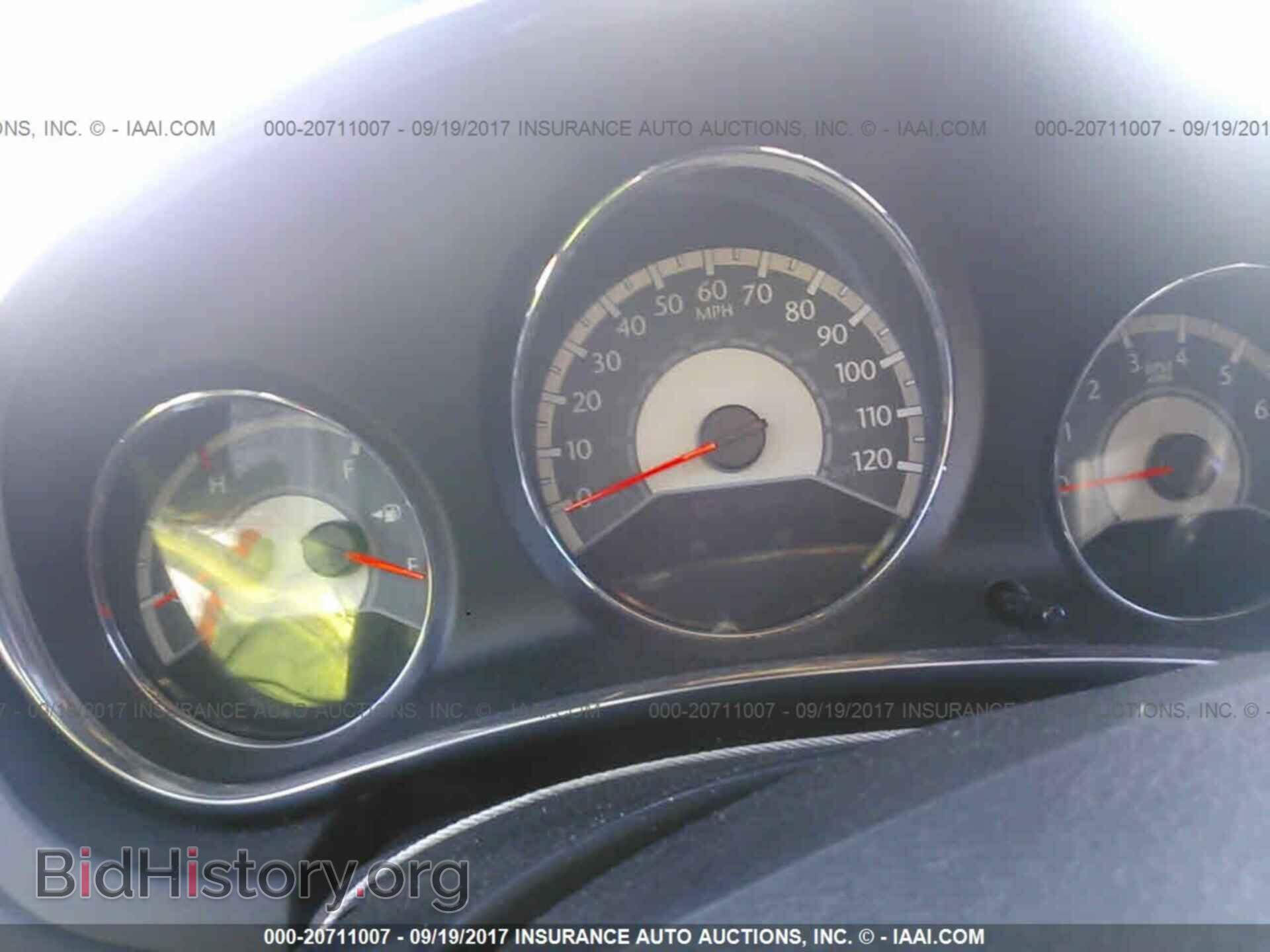 2013 Chrysler 200 - VIN: 1C3BCBEB8DN571108 - Photo 7