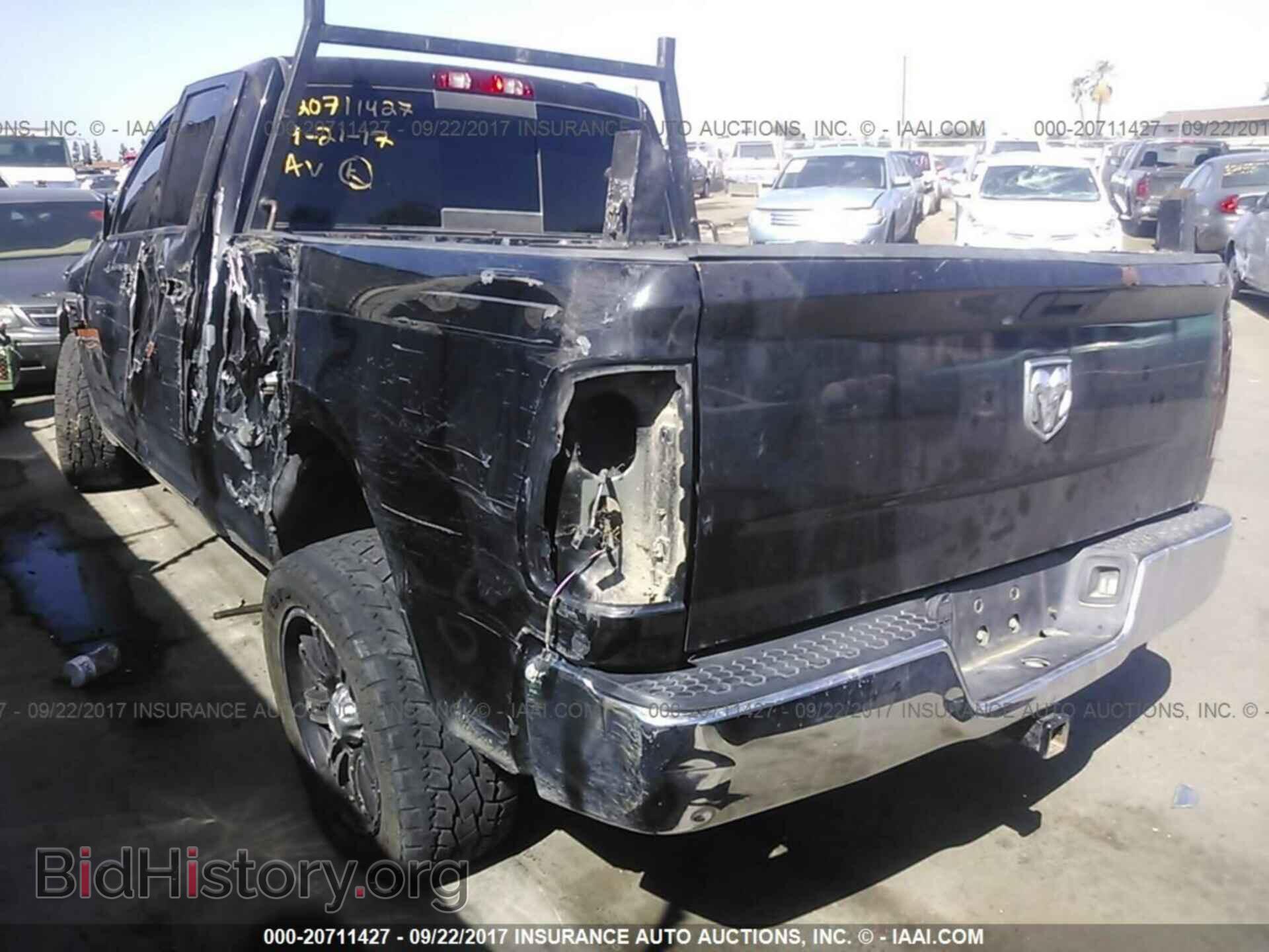 2011 Dodge Ram 1500 - VIN: 1D7RV1GT8BS596048 - Фото 3