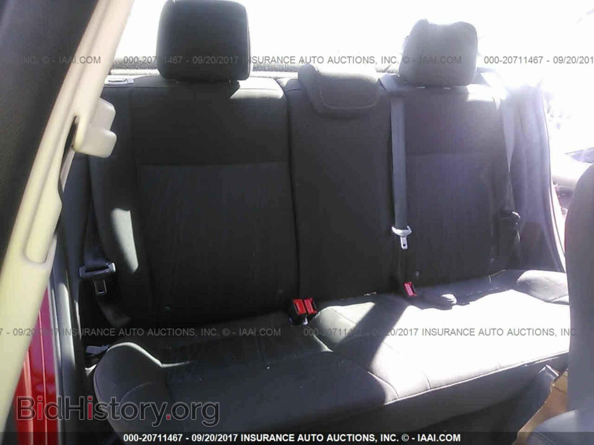 2015 Ford Focus - VIN: 1FADP3F2XFL343175 - Photo 8