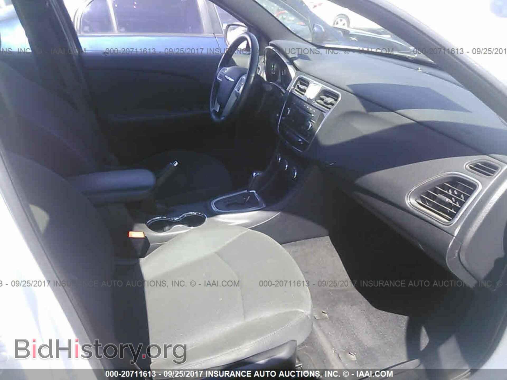 2012 Chrysler 200 - VIN: 1C3CCBBG8CN106721 - Фото 5