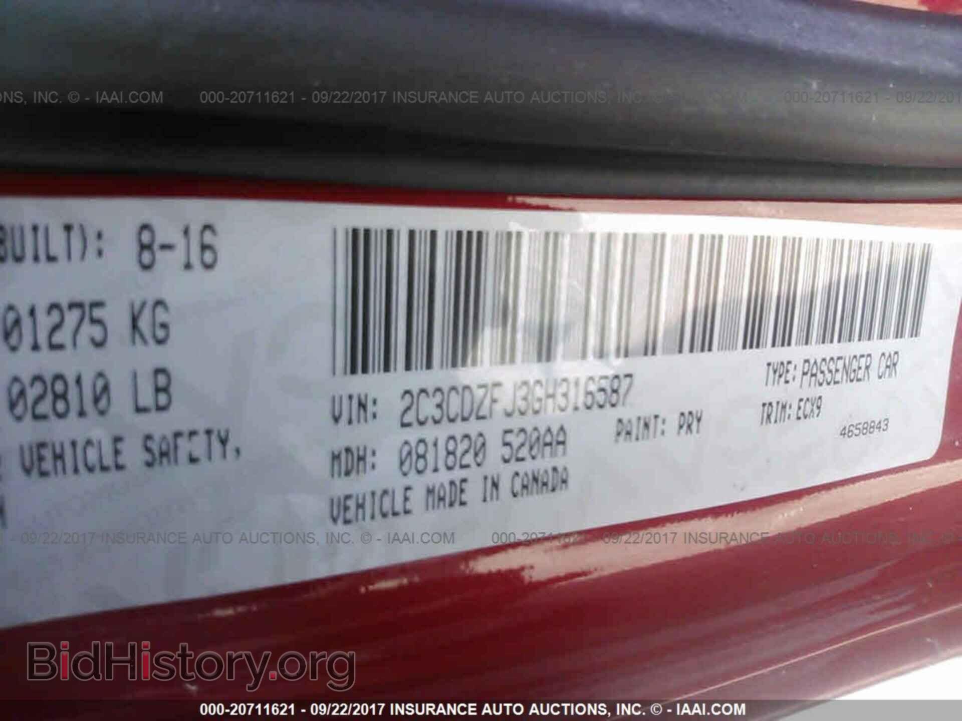 2016 Dodge Challenger - VIN: 2C3CDZFJ3GH316587 - Photo 9