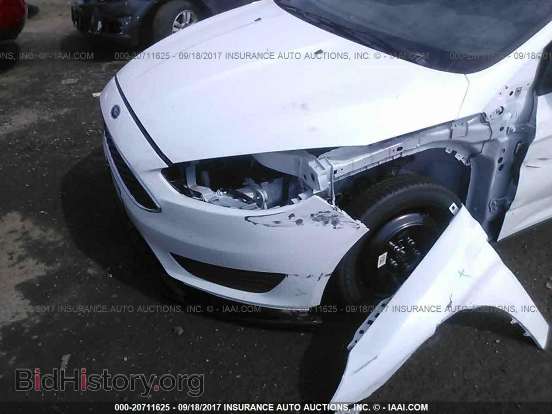 2017 Ford Focus - VIN: 1FADP3F21HL243579 - Фото 6