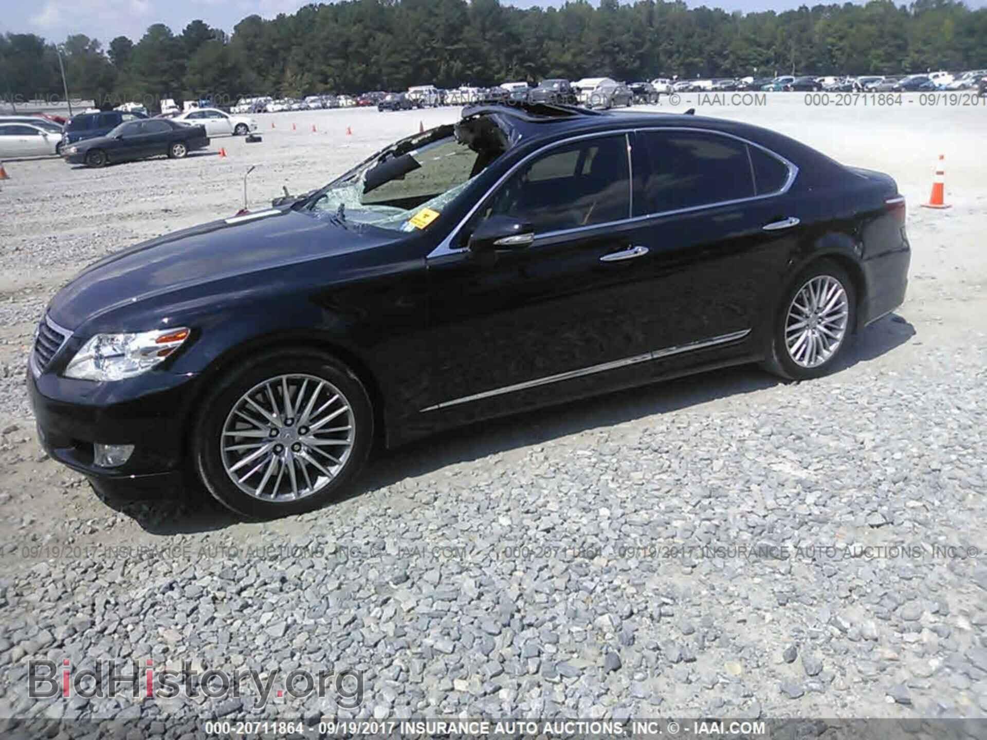 2012 Lexus Ls - VIN: JTHBL5EF4C5111179 - Фото 2