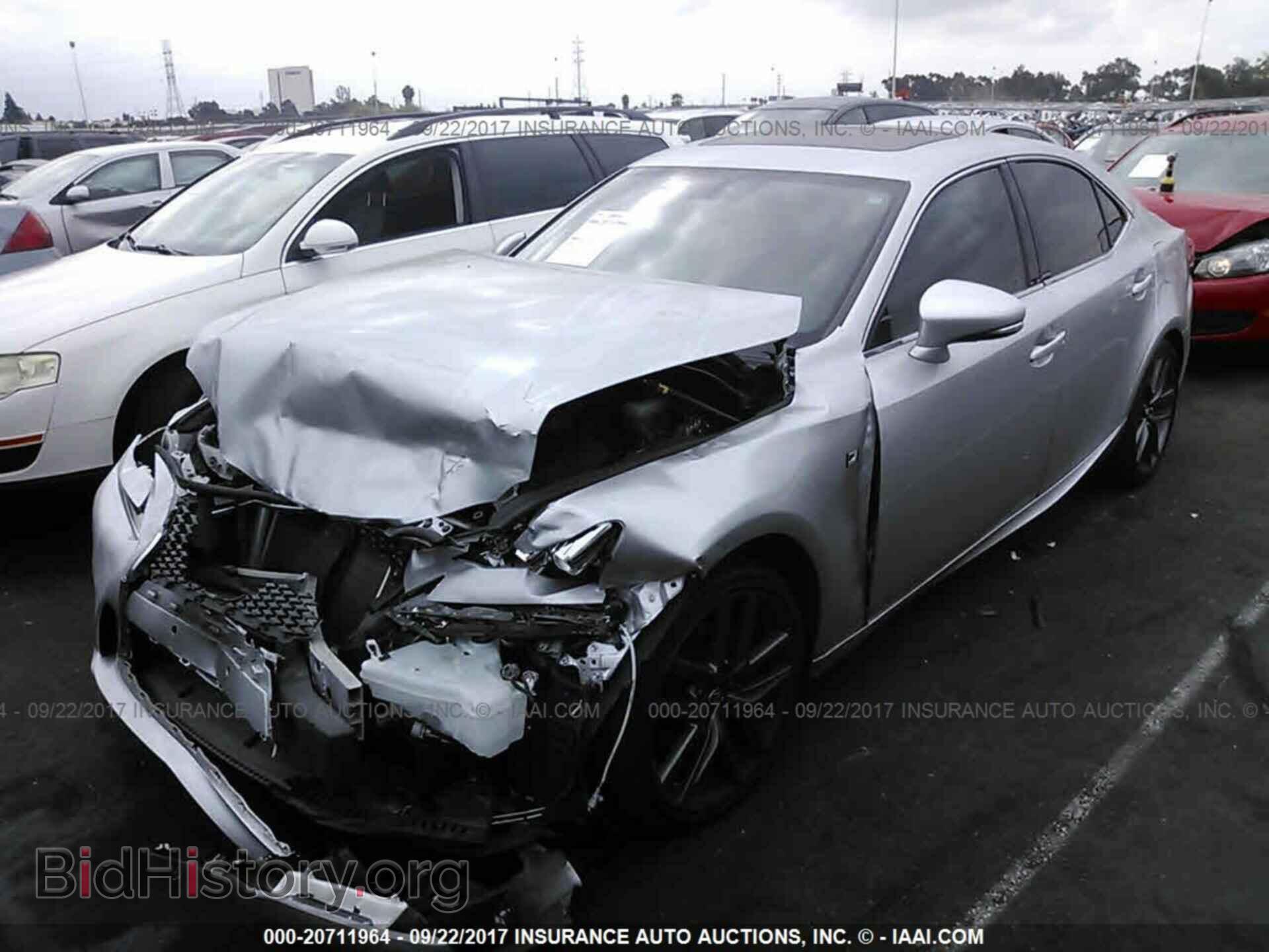 2014 Lexus Is - VIN: JTHBF1D22E5040226 - Photo 2