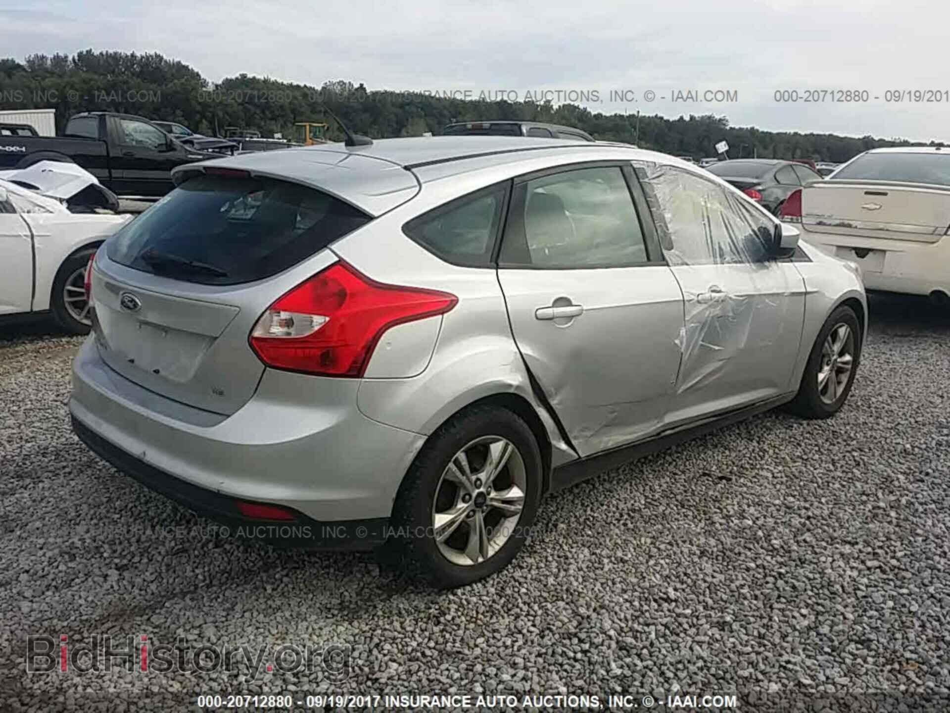 2012 Ford Focus - VIN: 1FAHP3K21CL128206 - Photo 4