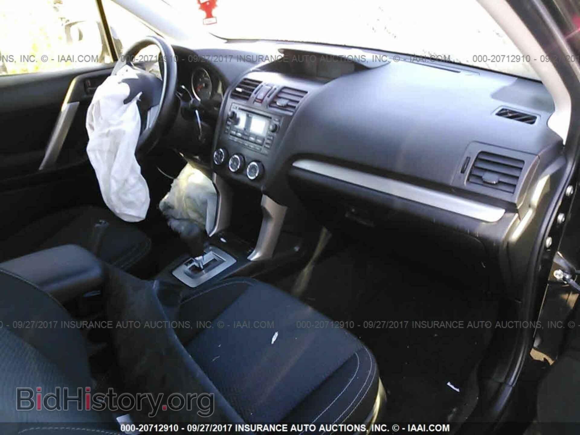 2014 Subaru Forester - VIN: JF2SJAEC0EH421015 - Фото 5