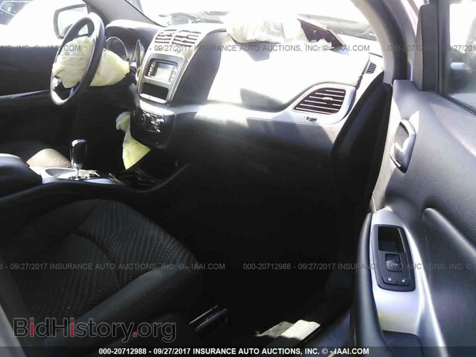 2012 Dodge Journey - VIN: 3C4PDCBG4CT205018 - Фото 5