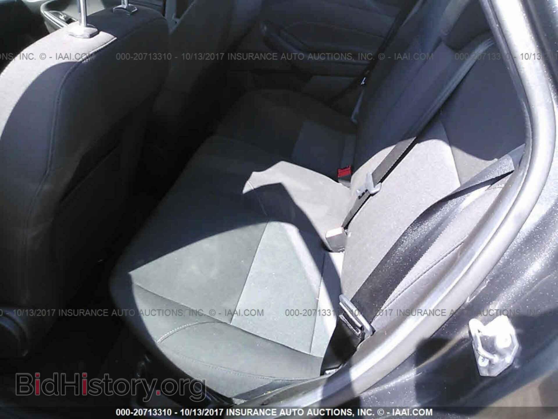 2017 Ford Focus - VIN: 1FADP3K2XHL270754 - Photo 8