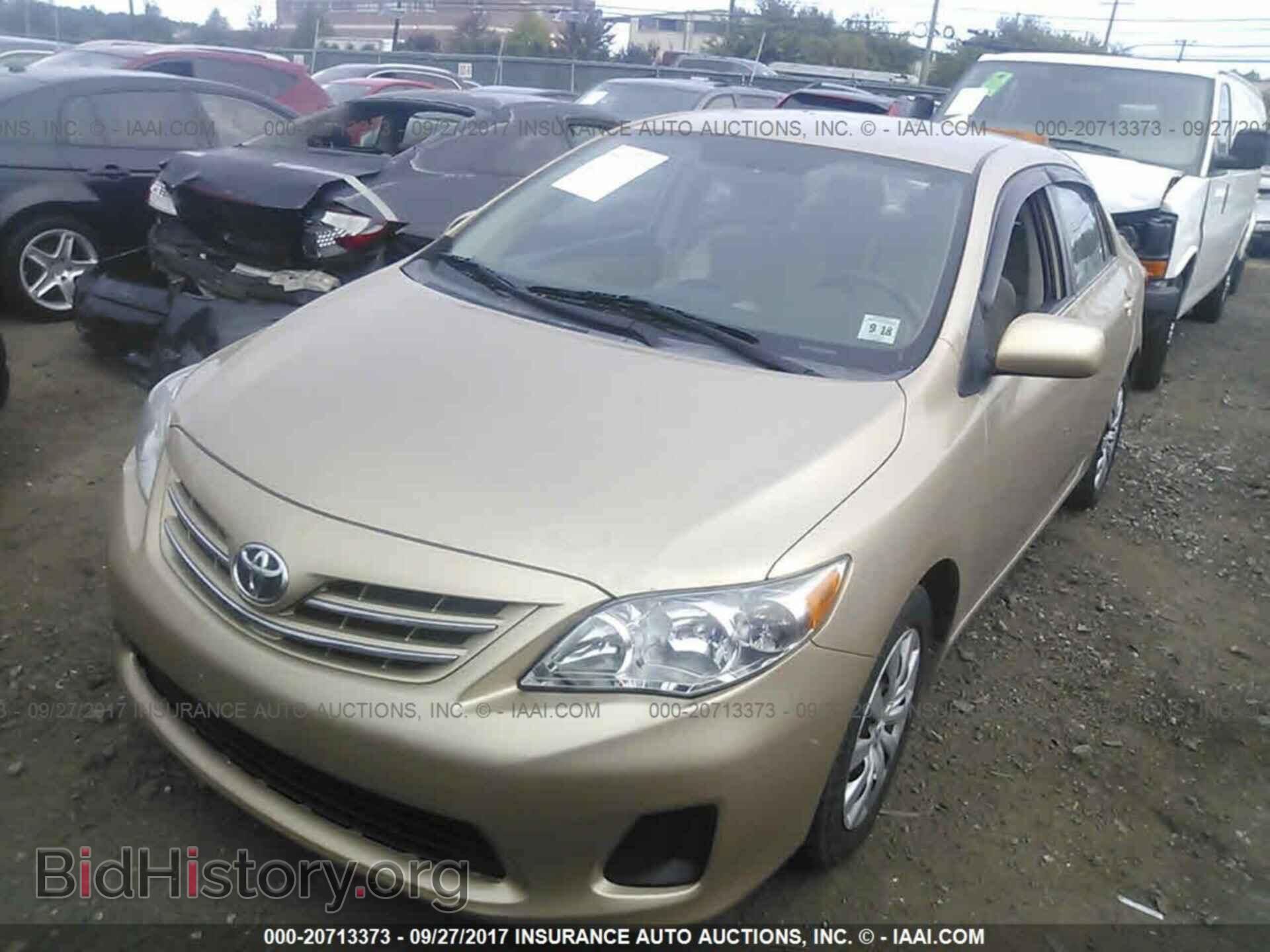 2013 Toyota Corolla - VIN: 2T1BU4EE7DC975809 - Фото 2