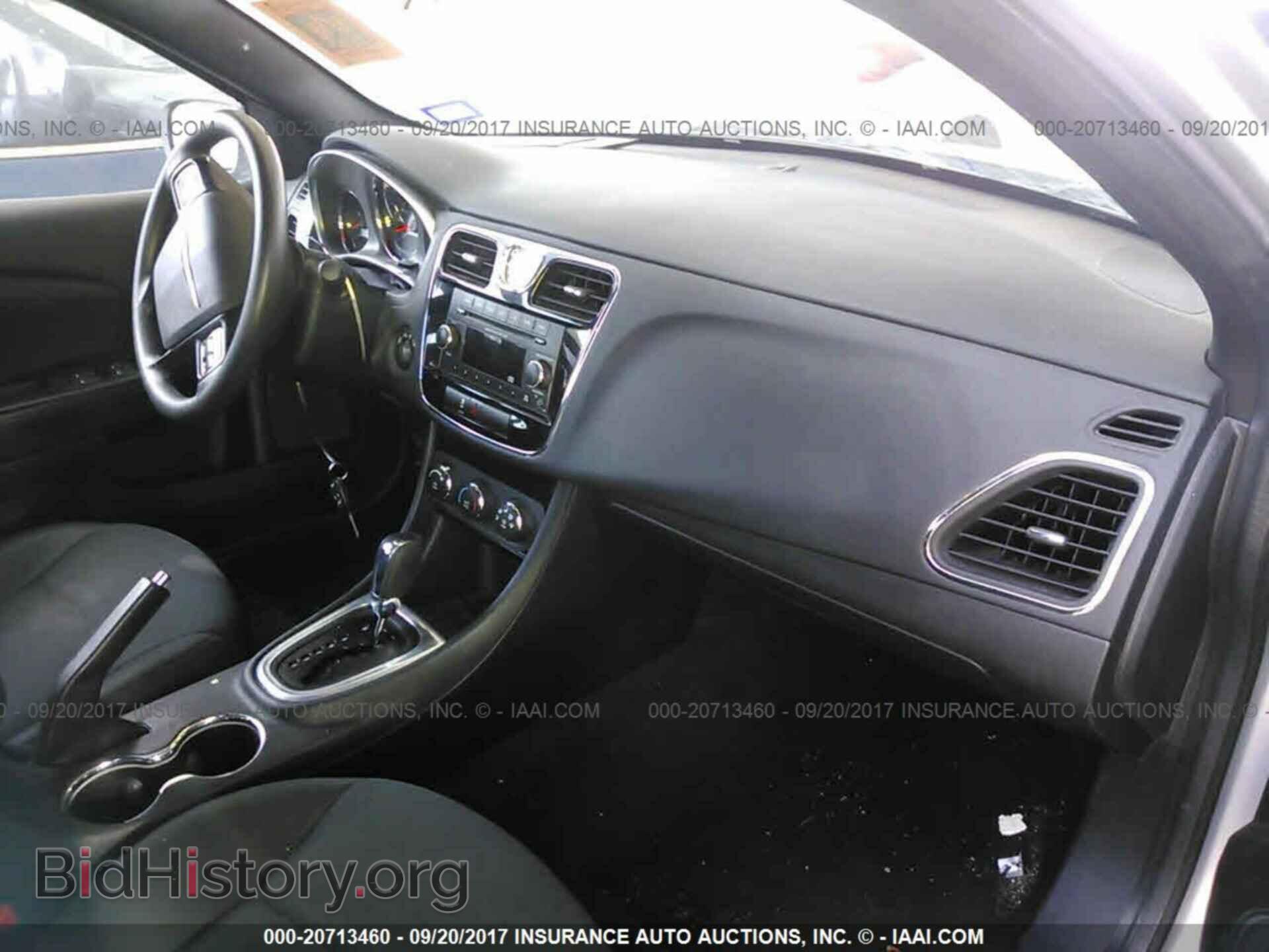 2012 Chrysler 200 - VIN: 1C3CCBAB8CN100598 - Фото 5
