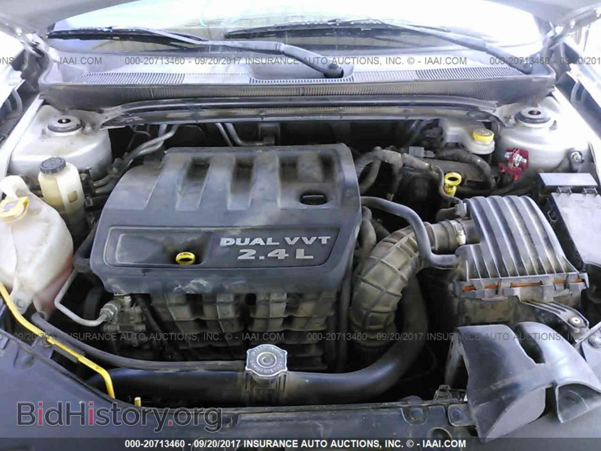 2012 Chrysler 200 - VIN: 1C3CCBAB8CN100598 - Фото 10