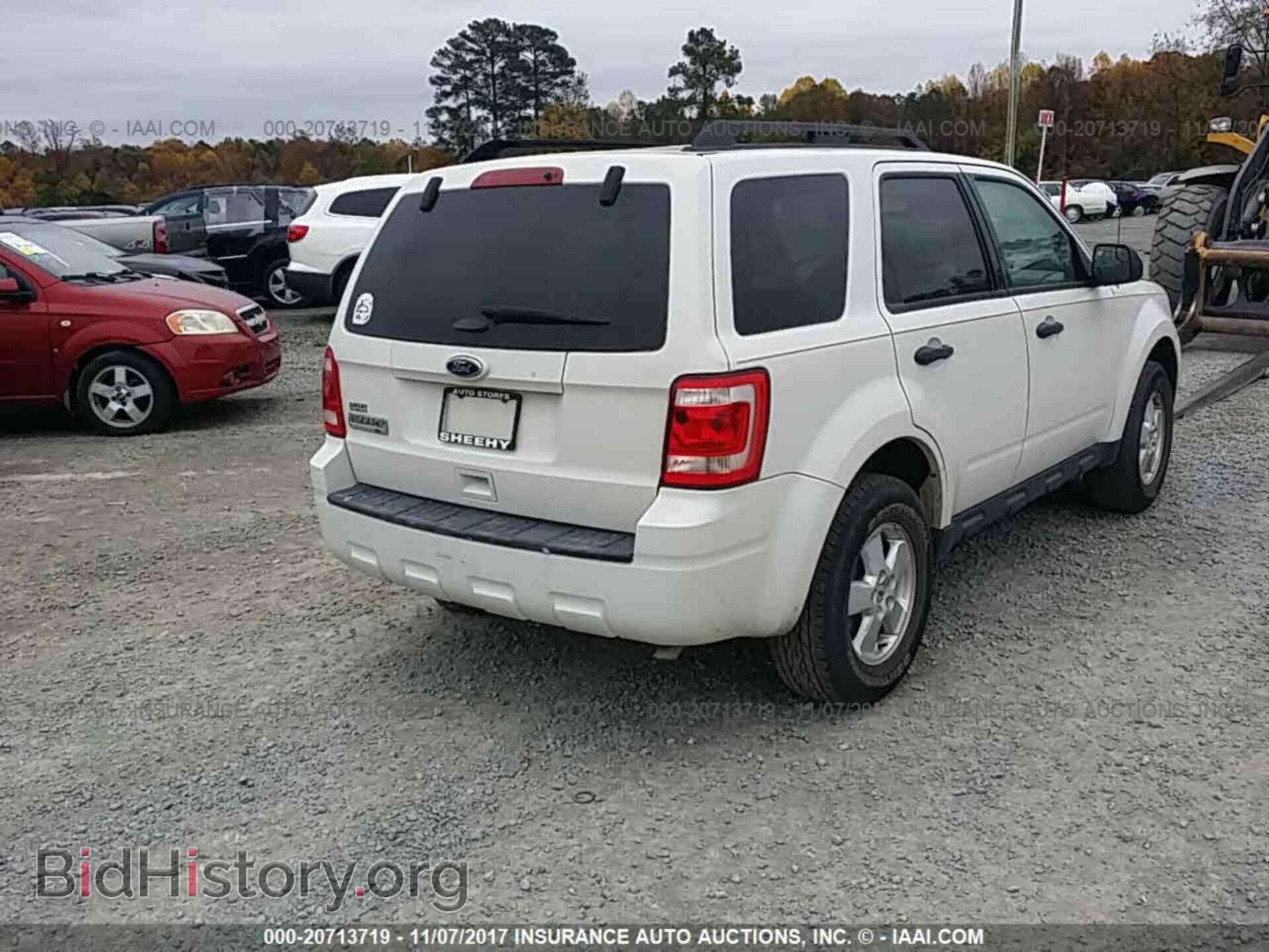 2012 Ford Escape - VIN: 1FMCU9D73CKC29791 - Photo 4
