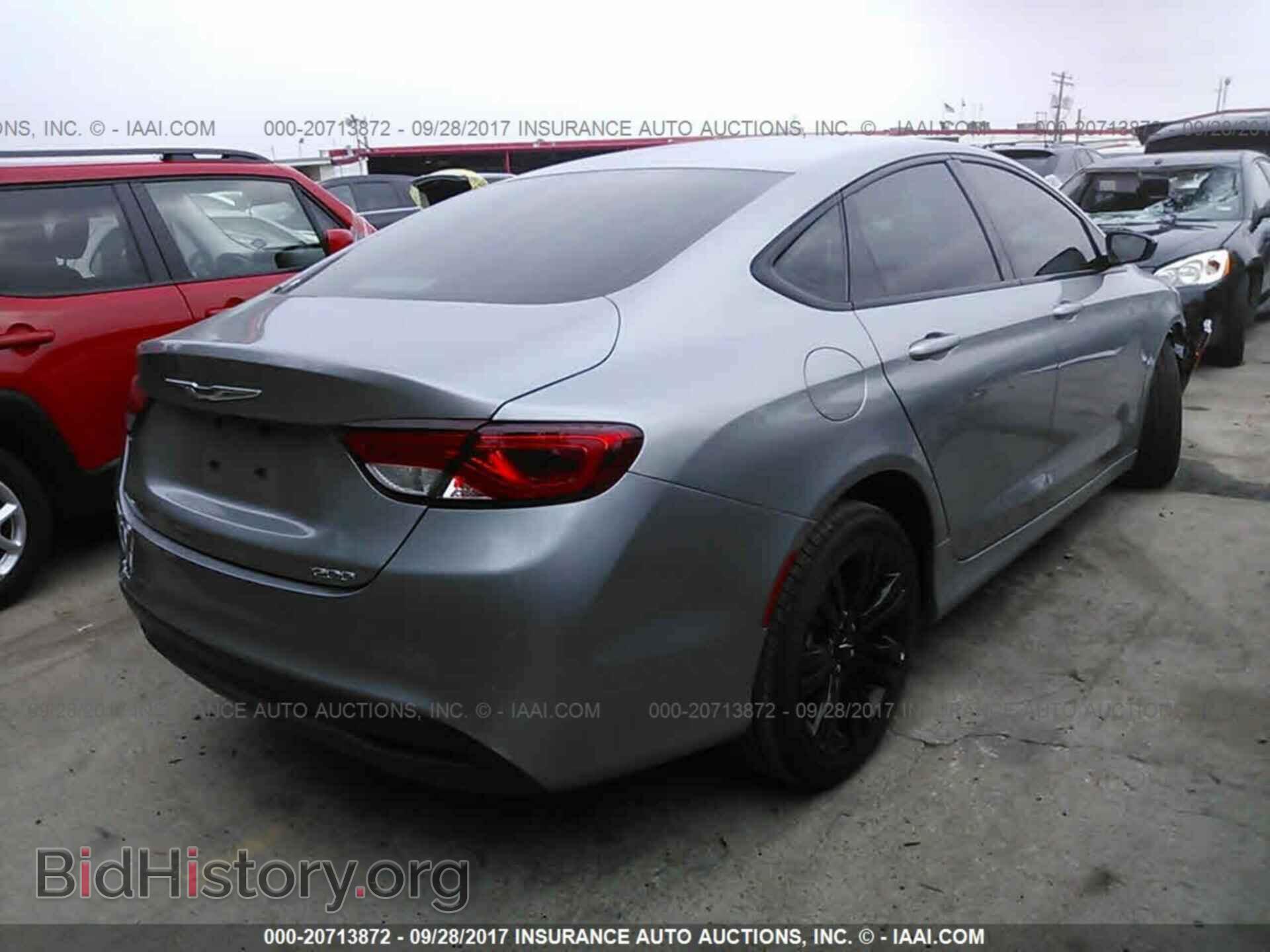 2017 Chrysler 200 - VIN: 1C3CCCFB8HN501820 - Фото 4