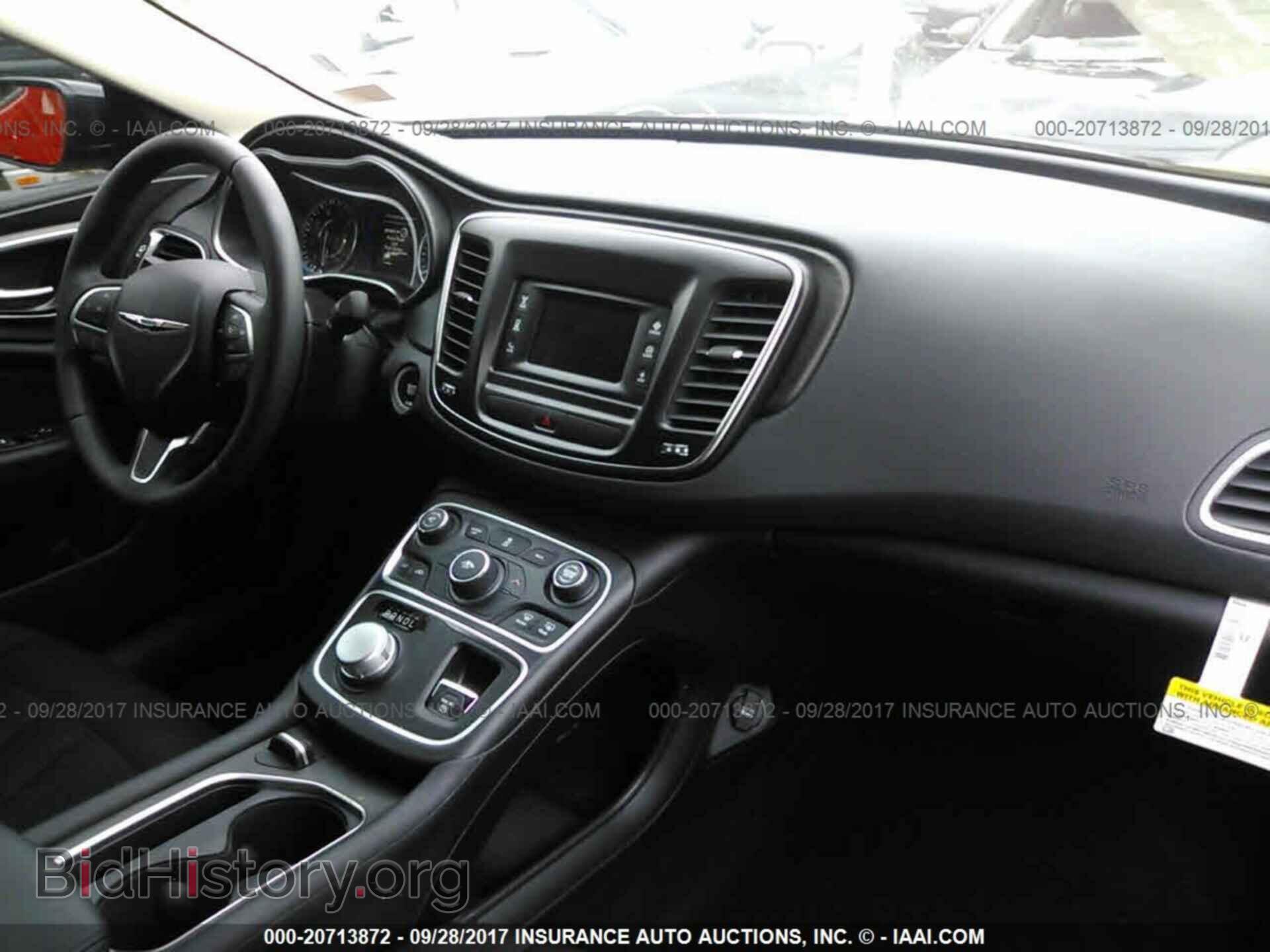 2017 Chrysler 200 - VIN: 1C3CCCFB8HN501820 - Фото 5