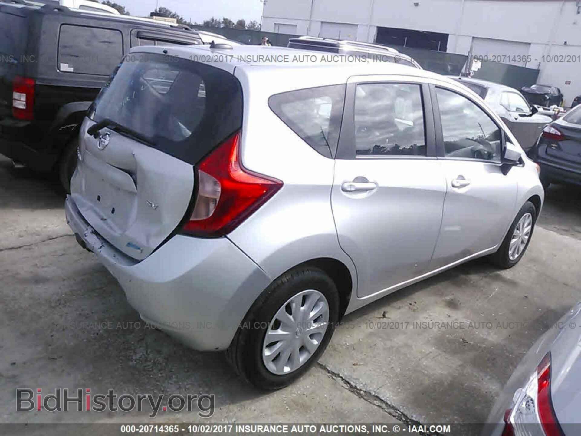 2016 Nissan Versa note - VIN: 3N1CE2CP0GL359626 - Фото 4