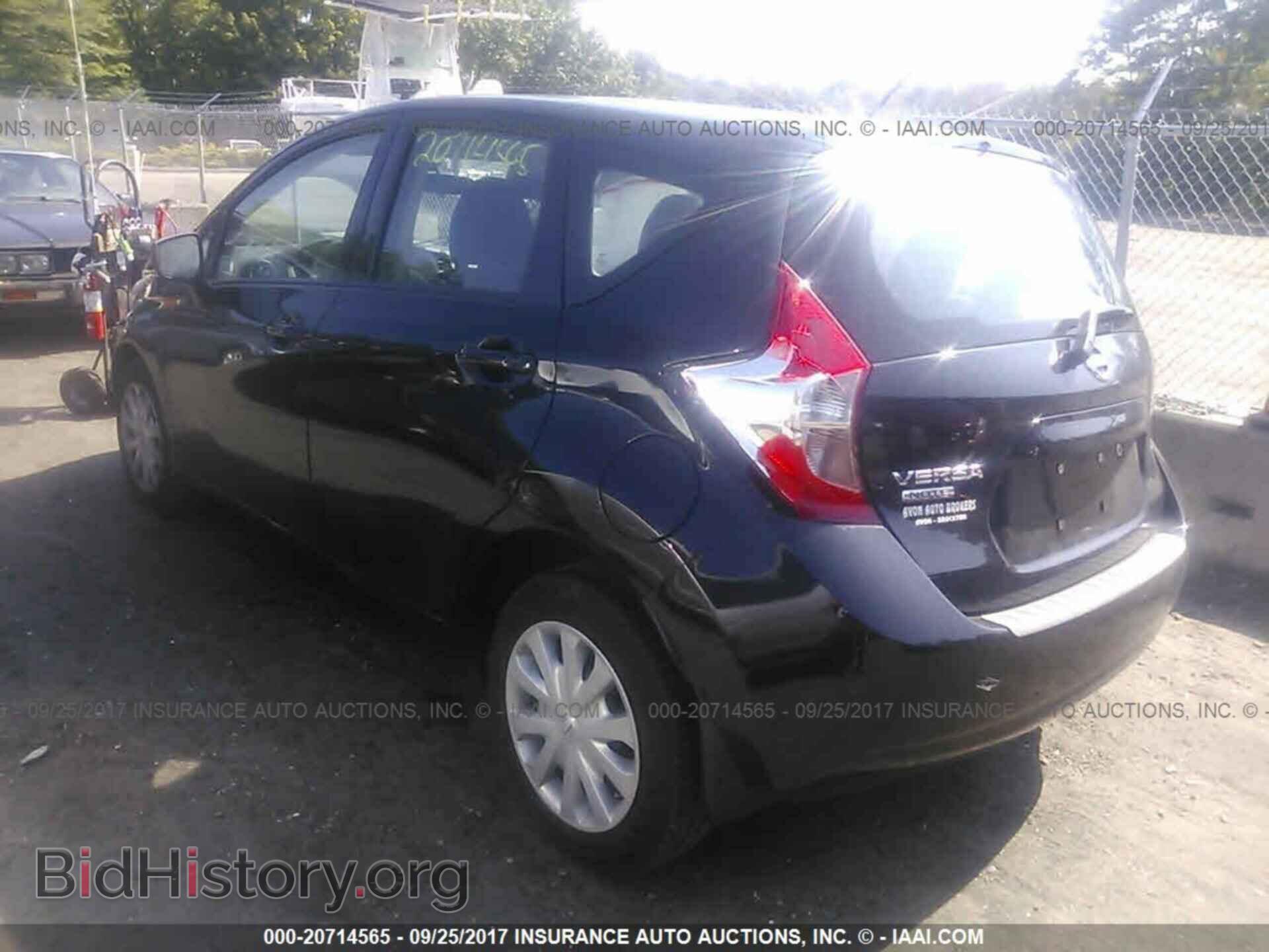2015 Nissan Versa note - VIN: 3N1CE2CP2FL357181 - Photo 3
