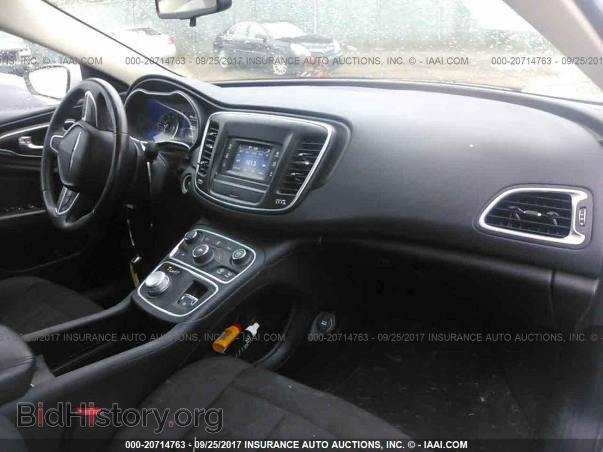 2015 Chrysler 200 - VIN: 1C3CCCAB2FN725556 - Фото 5