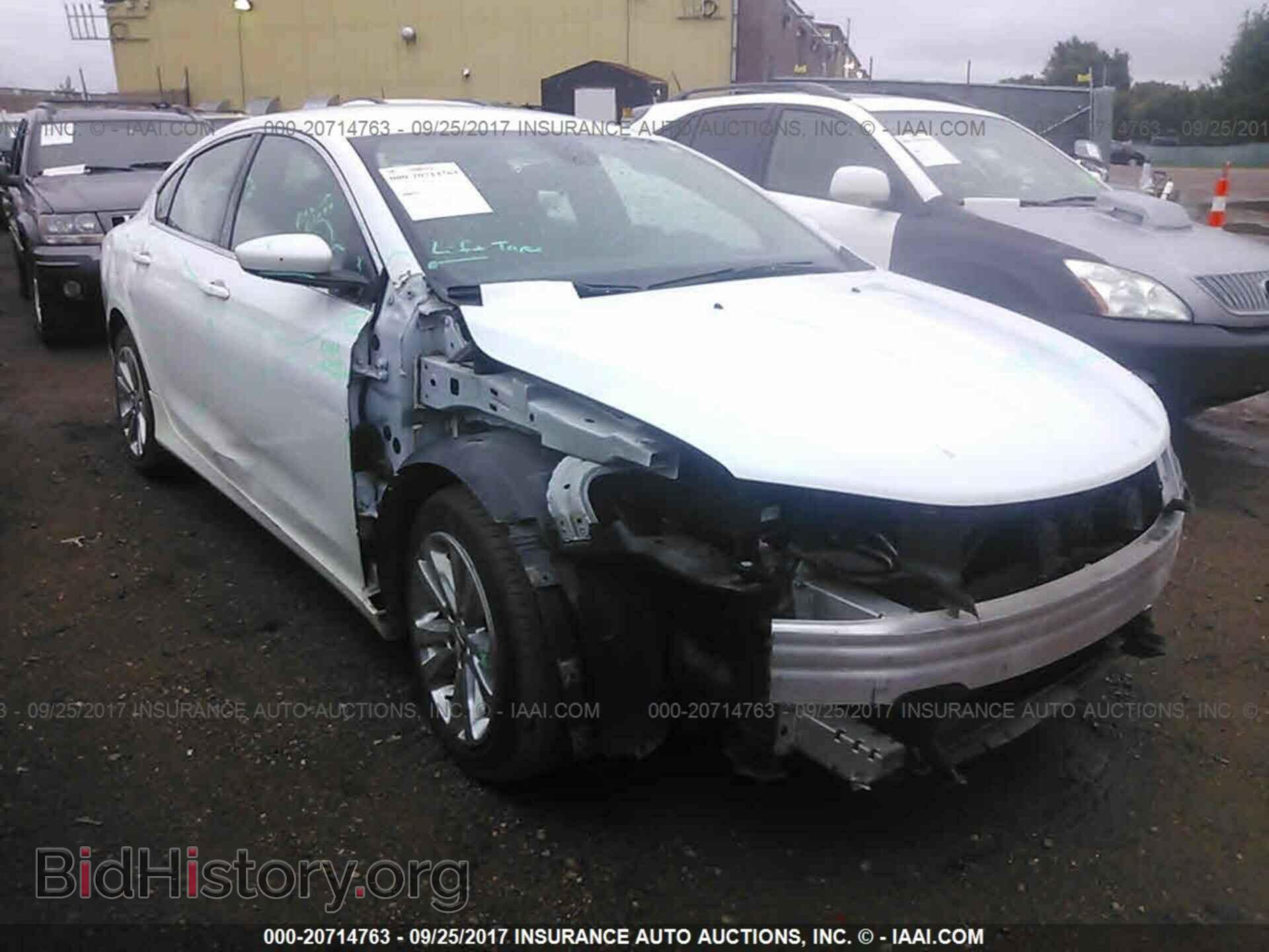 2015 Chrysler 200 - VIN: 1C3CCCAB2FN725556 - Фото 6