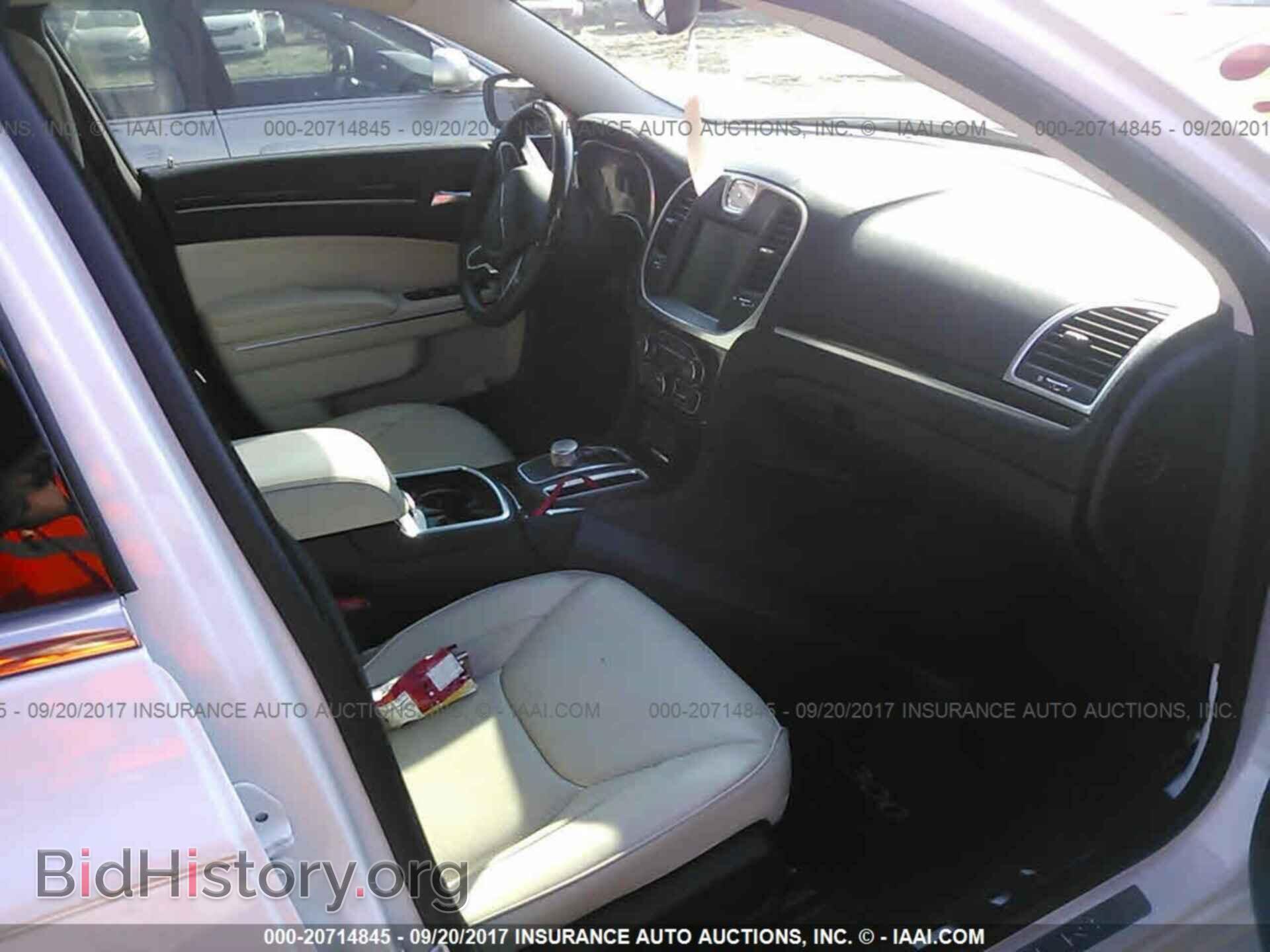2015 Chrysler 300c - VIN: 2C3CCAEG3FH786045 - Фото 5