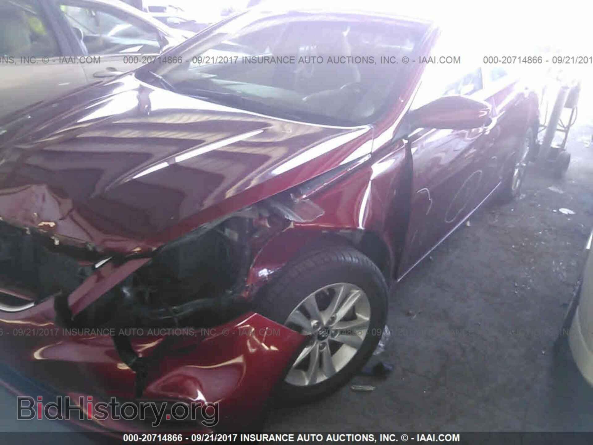 2012 Hyundai Sonata - VIN: 5NPEB4AC7CH501782 - Фото 2
