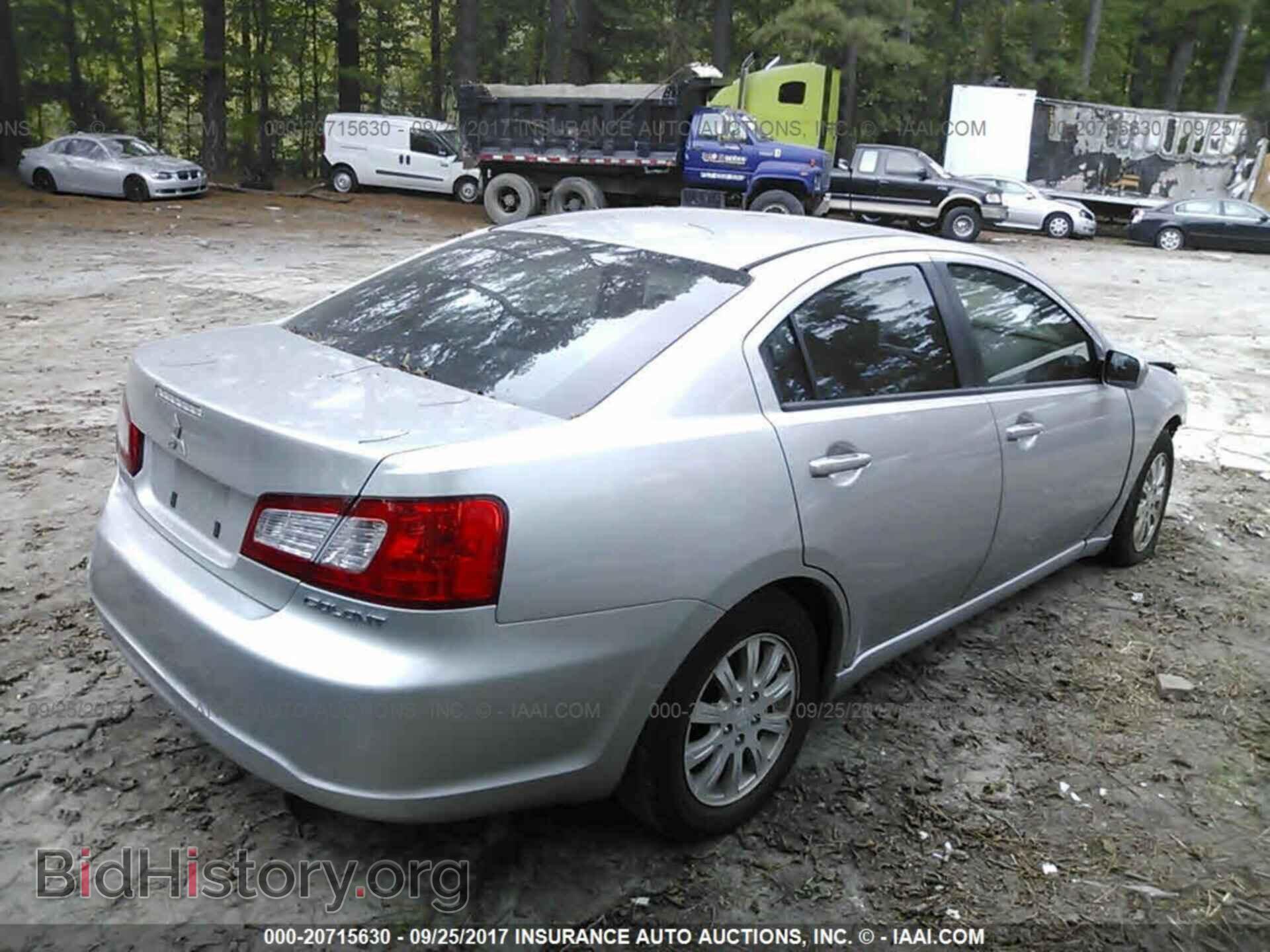 2011 Mitsubishi Galant - VIN: 4A32B2FF5BE028972 - Фото 4