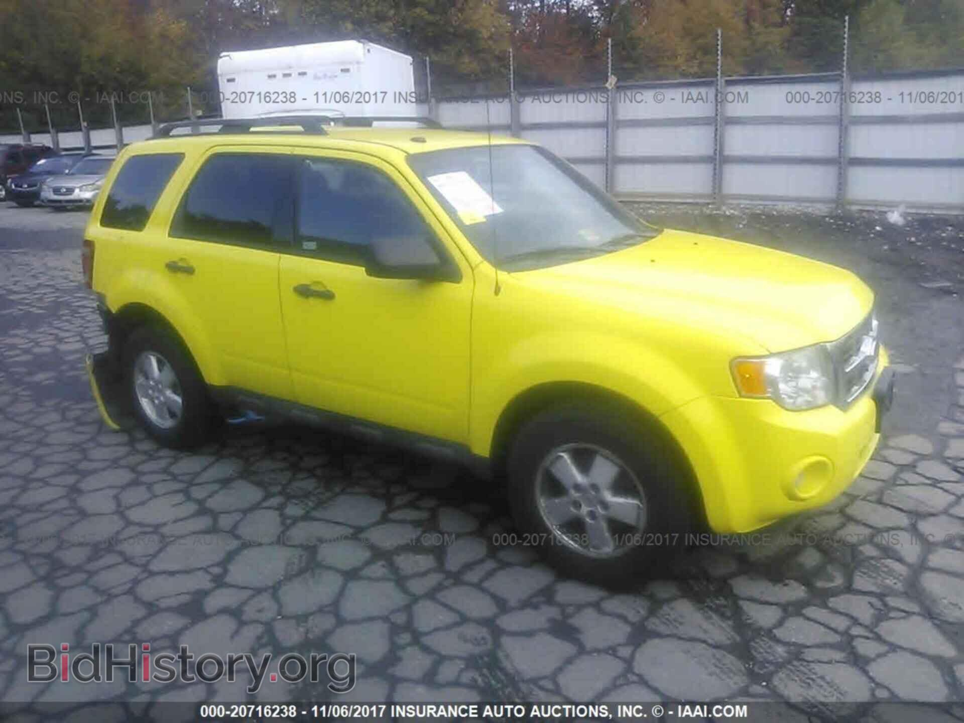 Фотография 1FMCU0D77BKB66687 - Ford Escape 2011