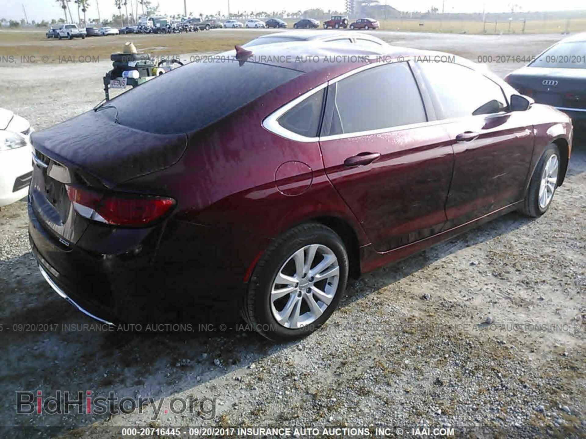 2015 Chrysler 200 - VIN: 1C3CCCAB2FN652088 - Photo 4