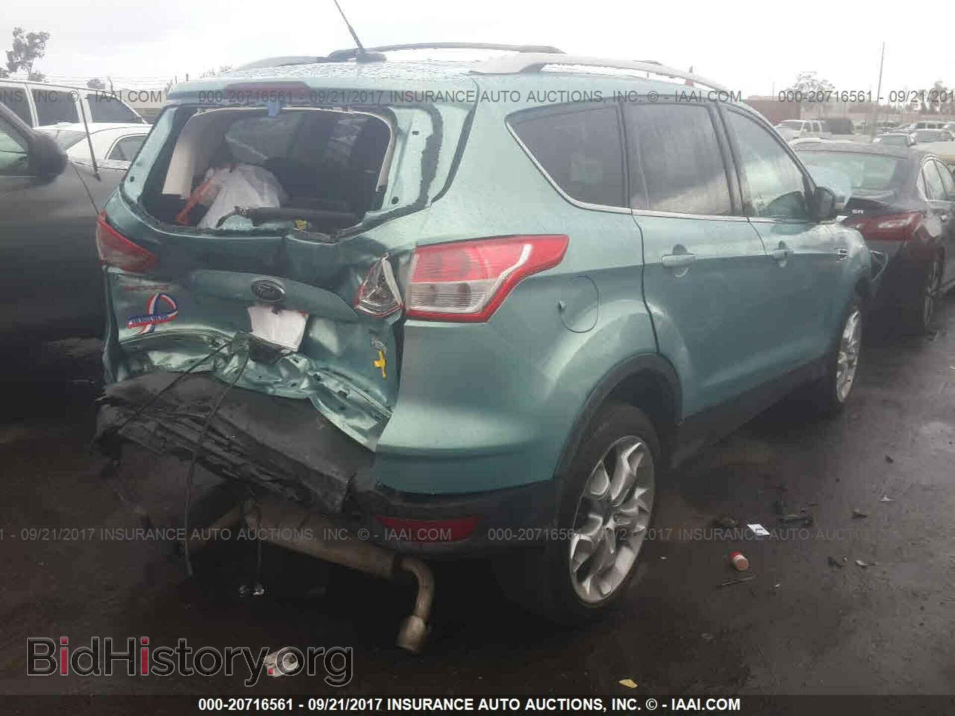 2013 Ford Escape - VIN: 1FMCU0J94DUD39496 - Photo 4