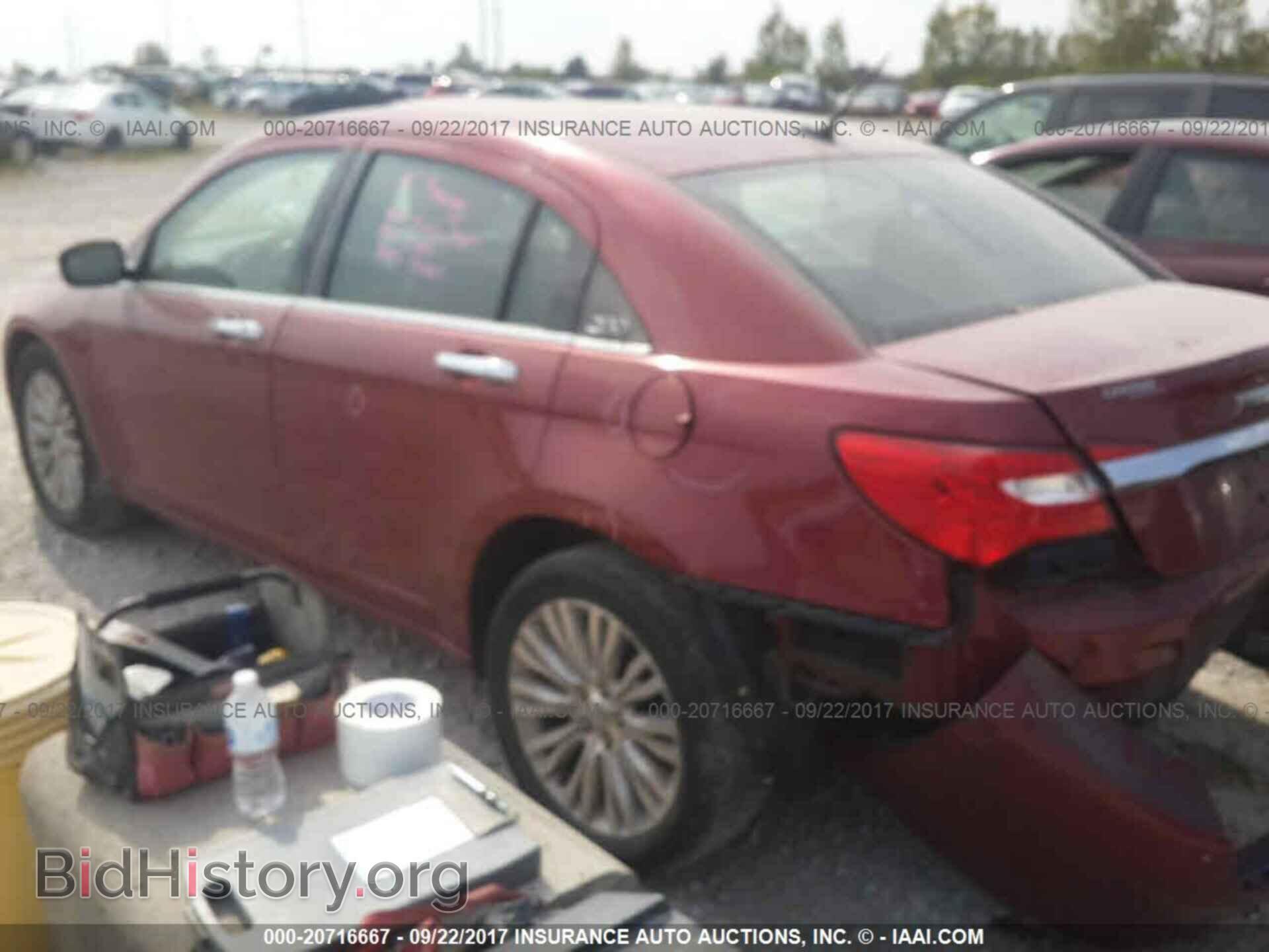 2012 Chrysler 200 - VIN: 1C3CCBCG7CN140003 - Фото 3