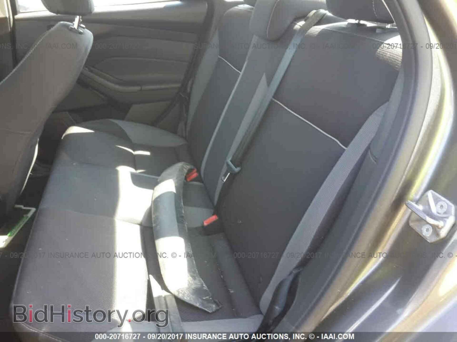 2014 Ford Focus - VIN: 1FADP3F27EL418316 - Photo 8