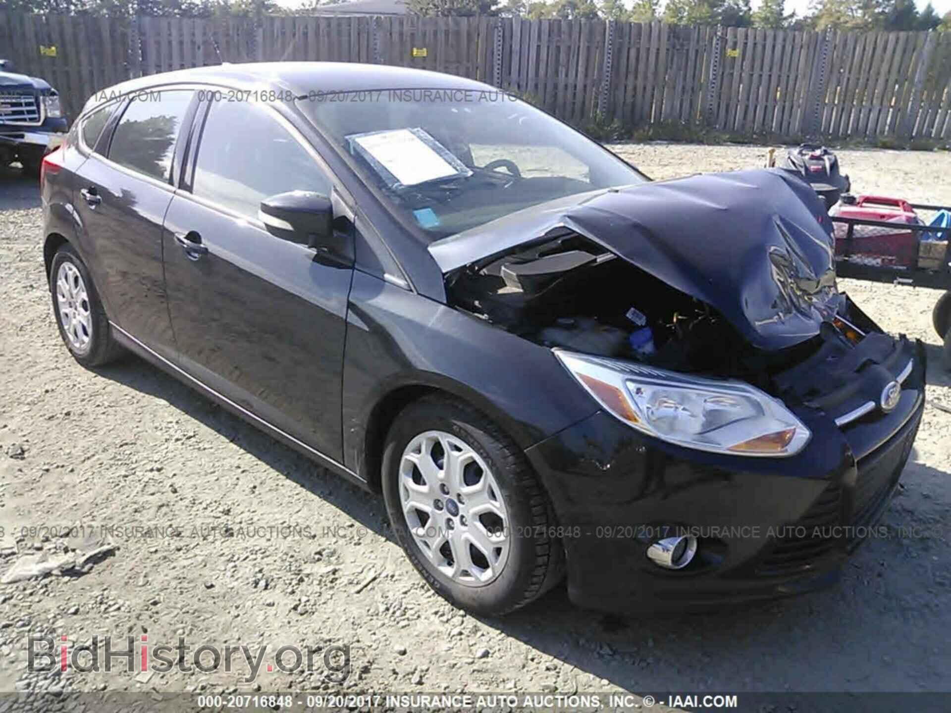 Photo 1FAHP3K23CL309016 - Ford Focus 2012